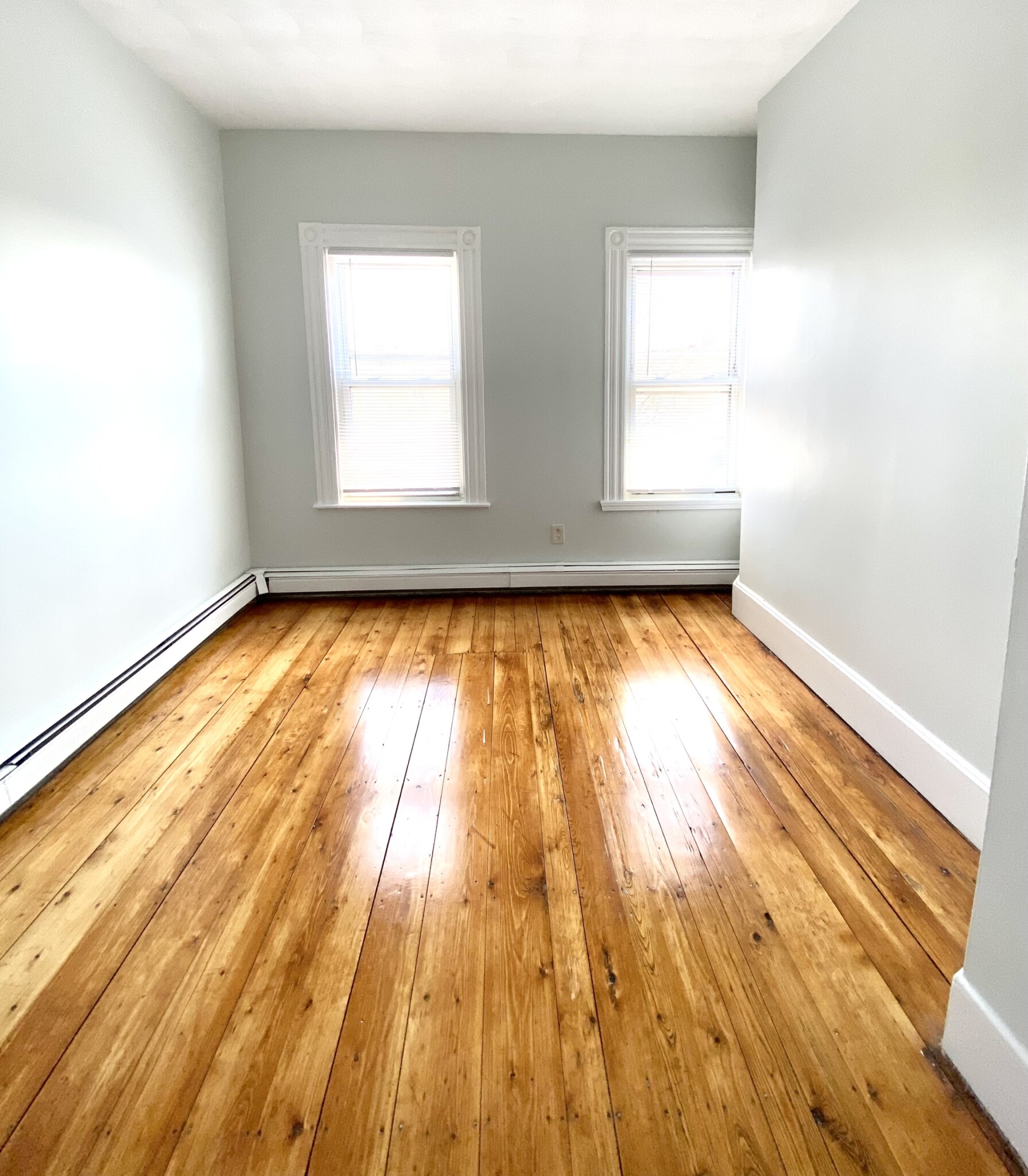 284 Chelsea St, East Boston