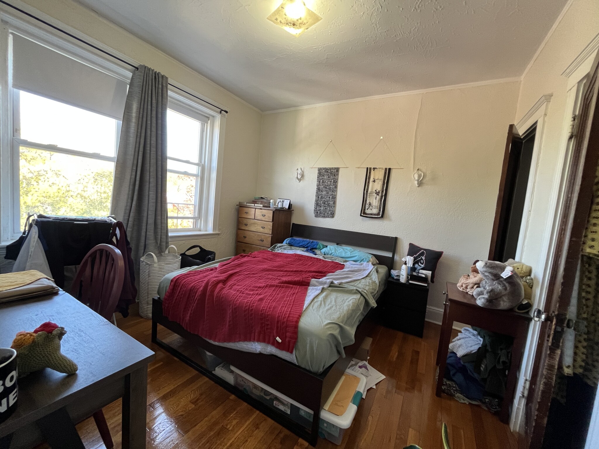 https://ygl-photos.s3.us-west-004.backblazeb2.com/10375W664bed3228460.jpg