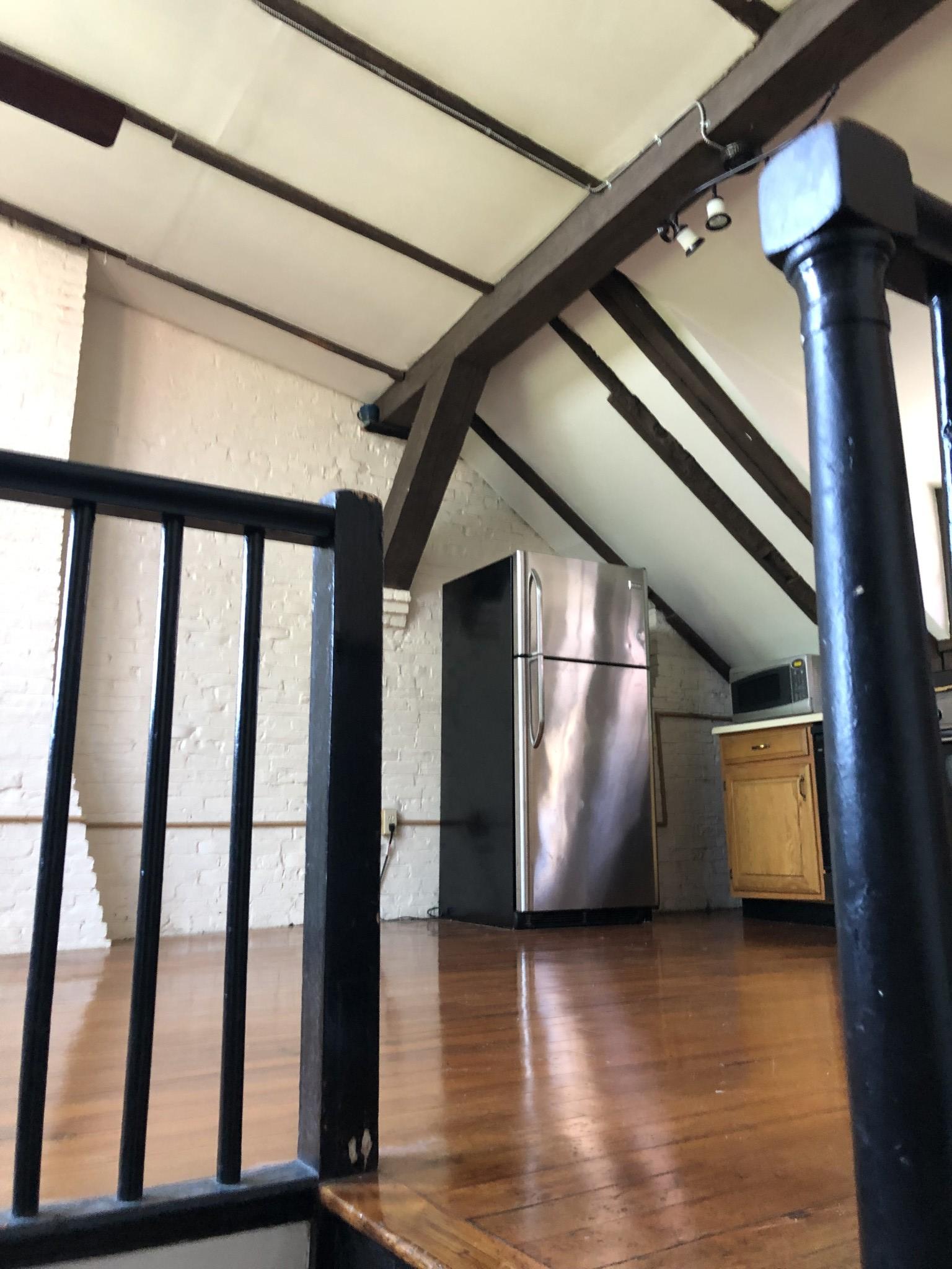 3 Champney Pl, Beacon Hill