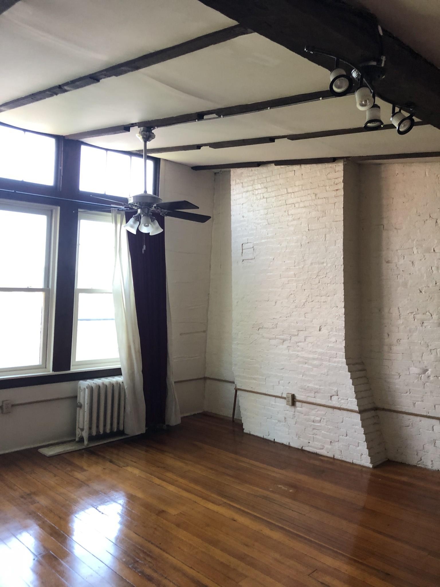 3 Champney Pl, Beacon Hill