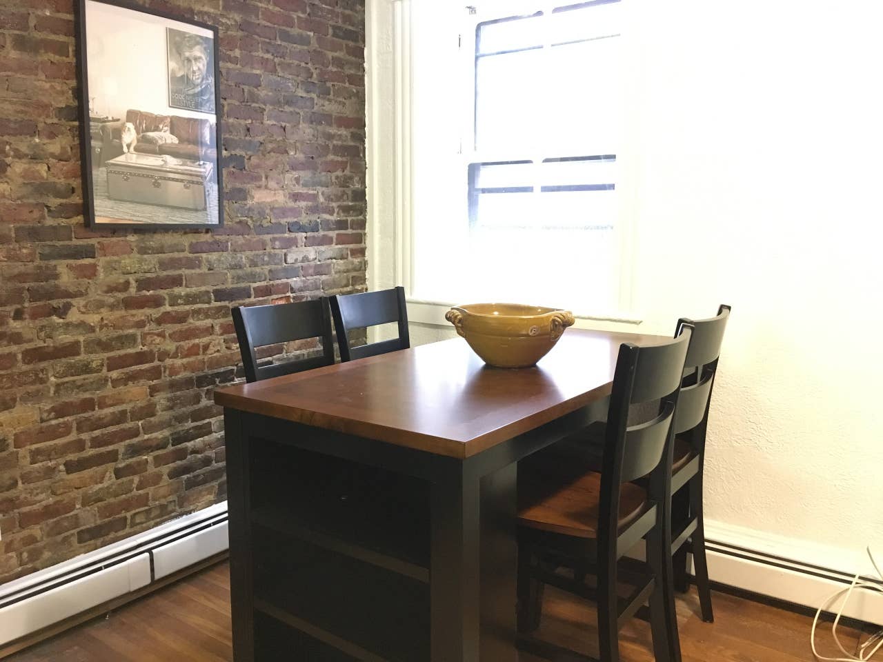 123 Myrtle St, Beacon Hill