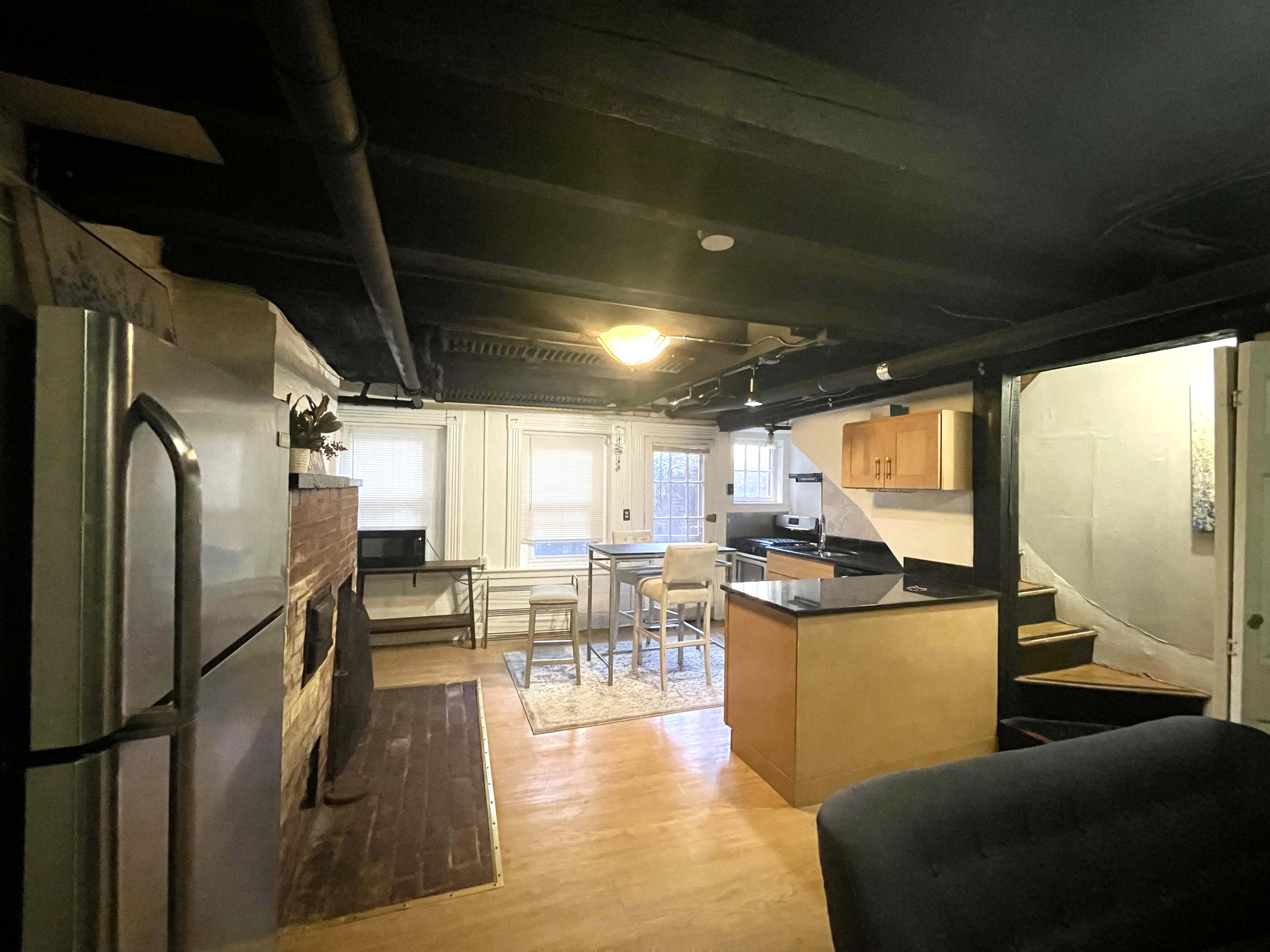 4 Champney Pl, Beacon Hill