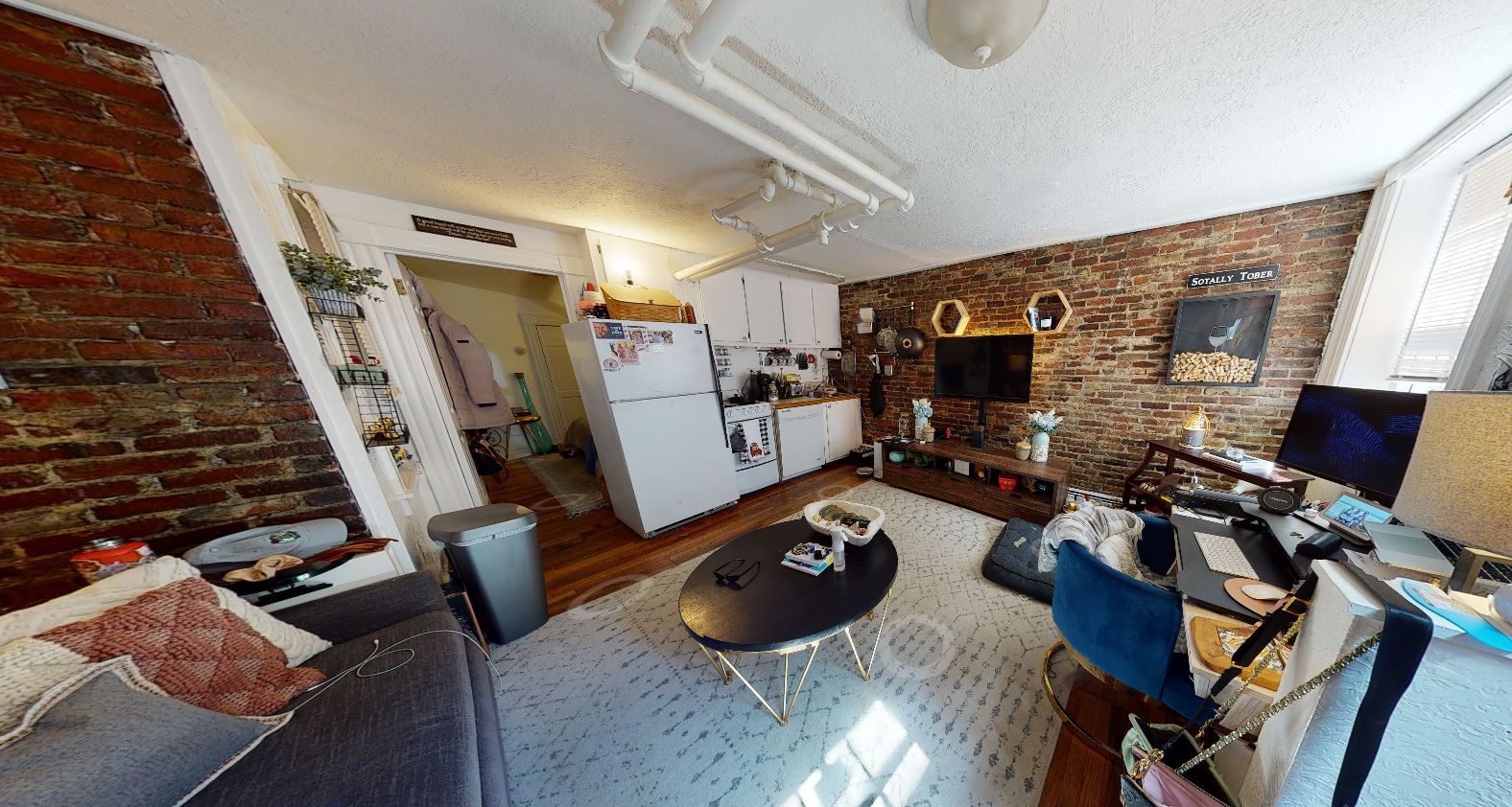 123 Myrtle St, Beacon Hill