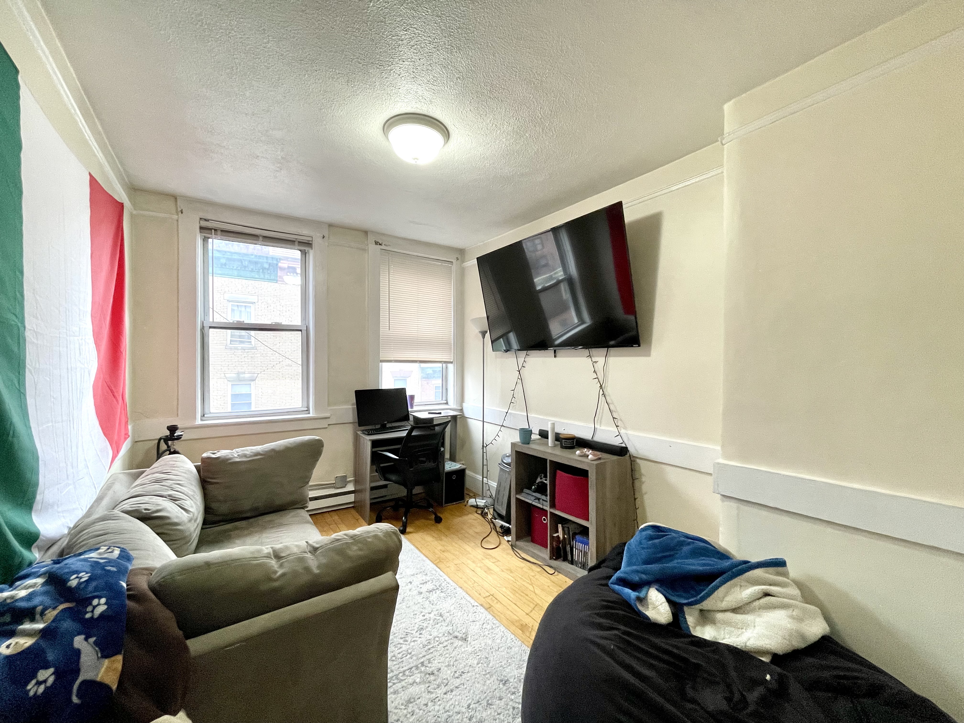 161 Endicott St, North End