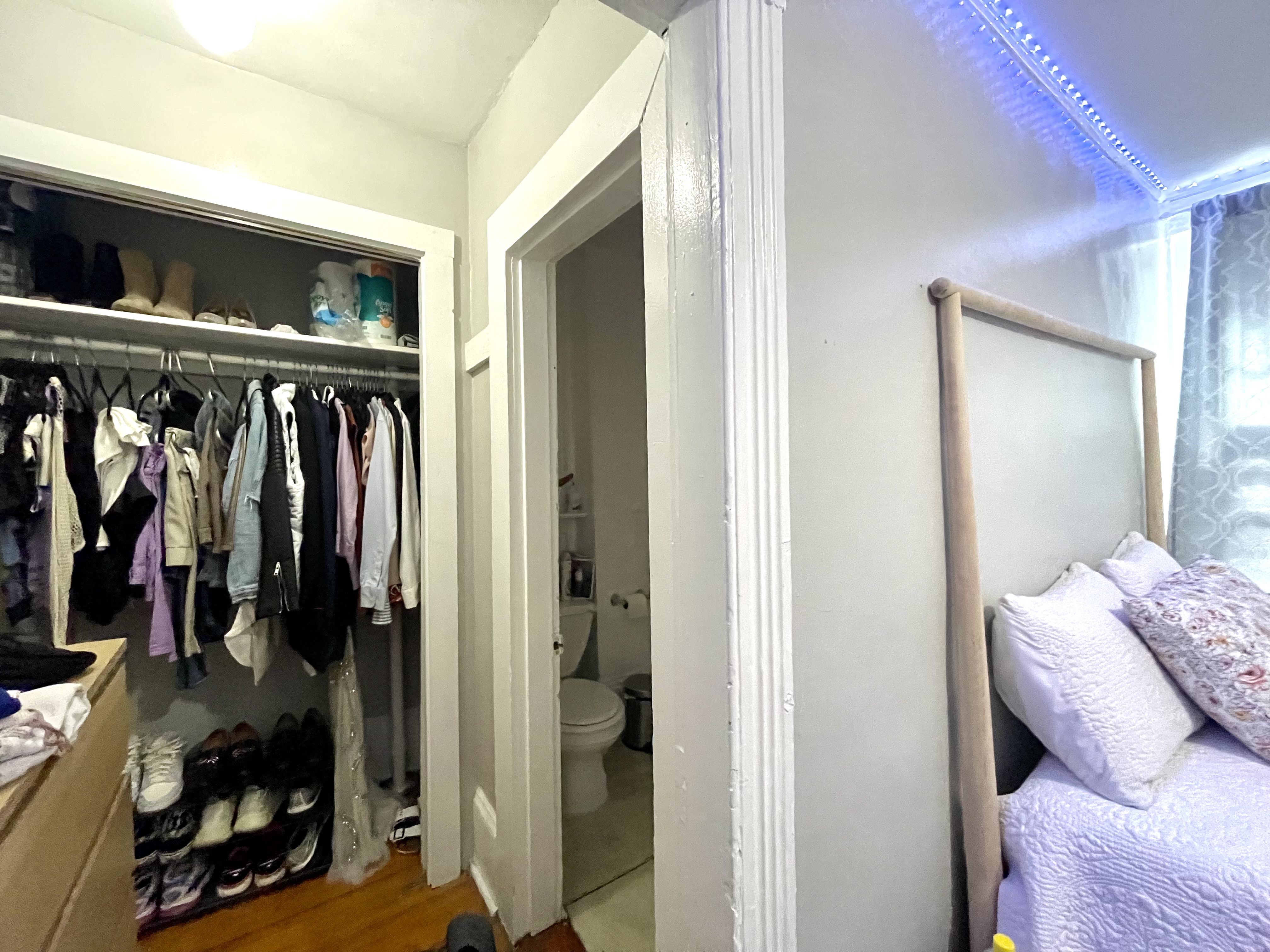 2 Champney Pl, Beacon Hill