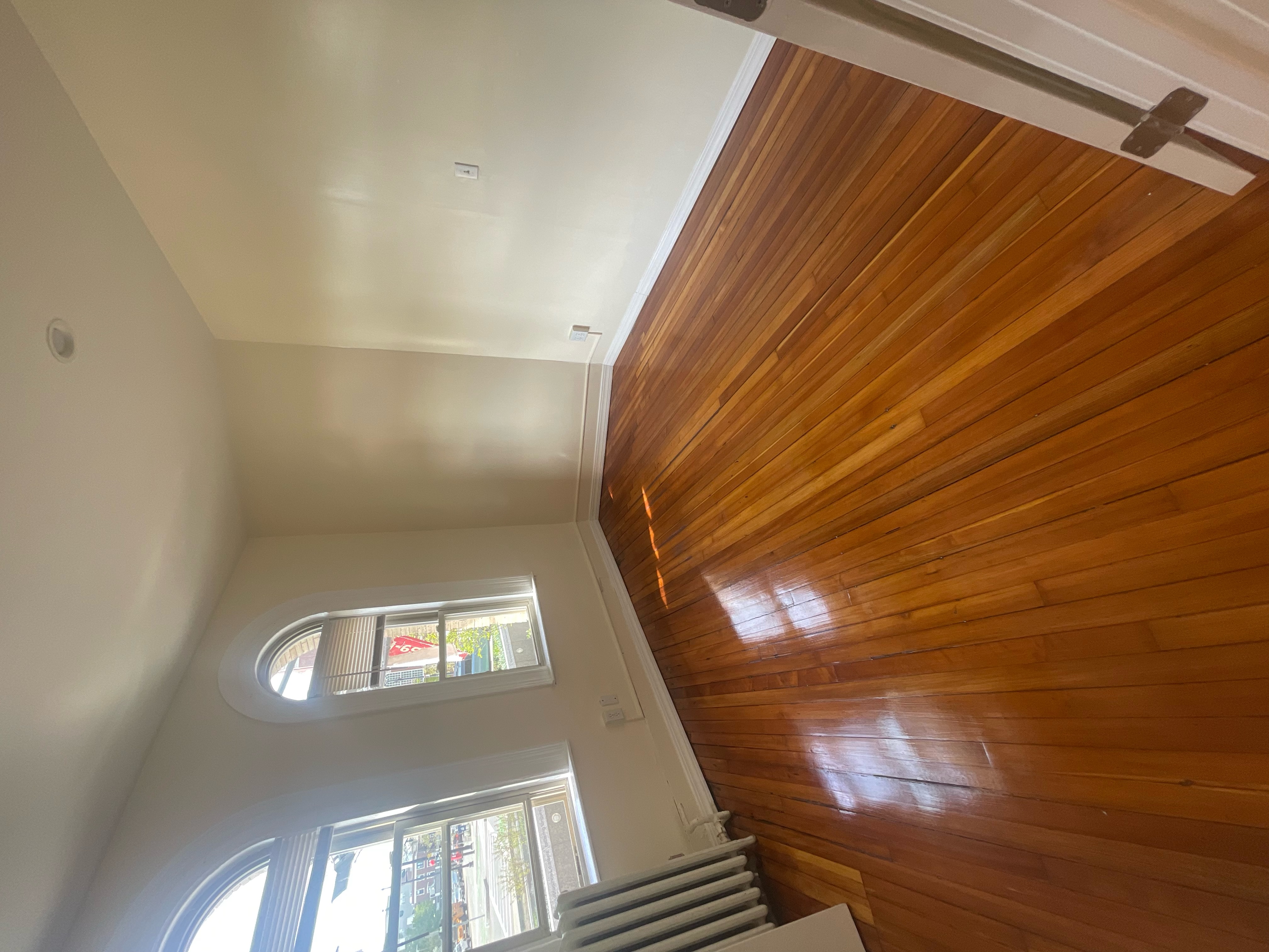 879 Beacon St, Fenway