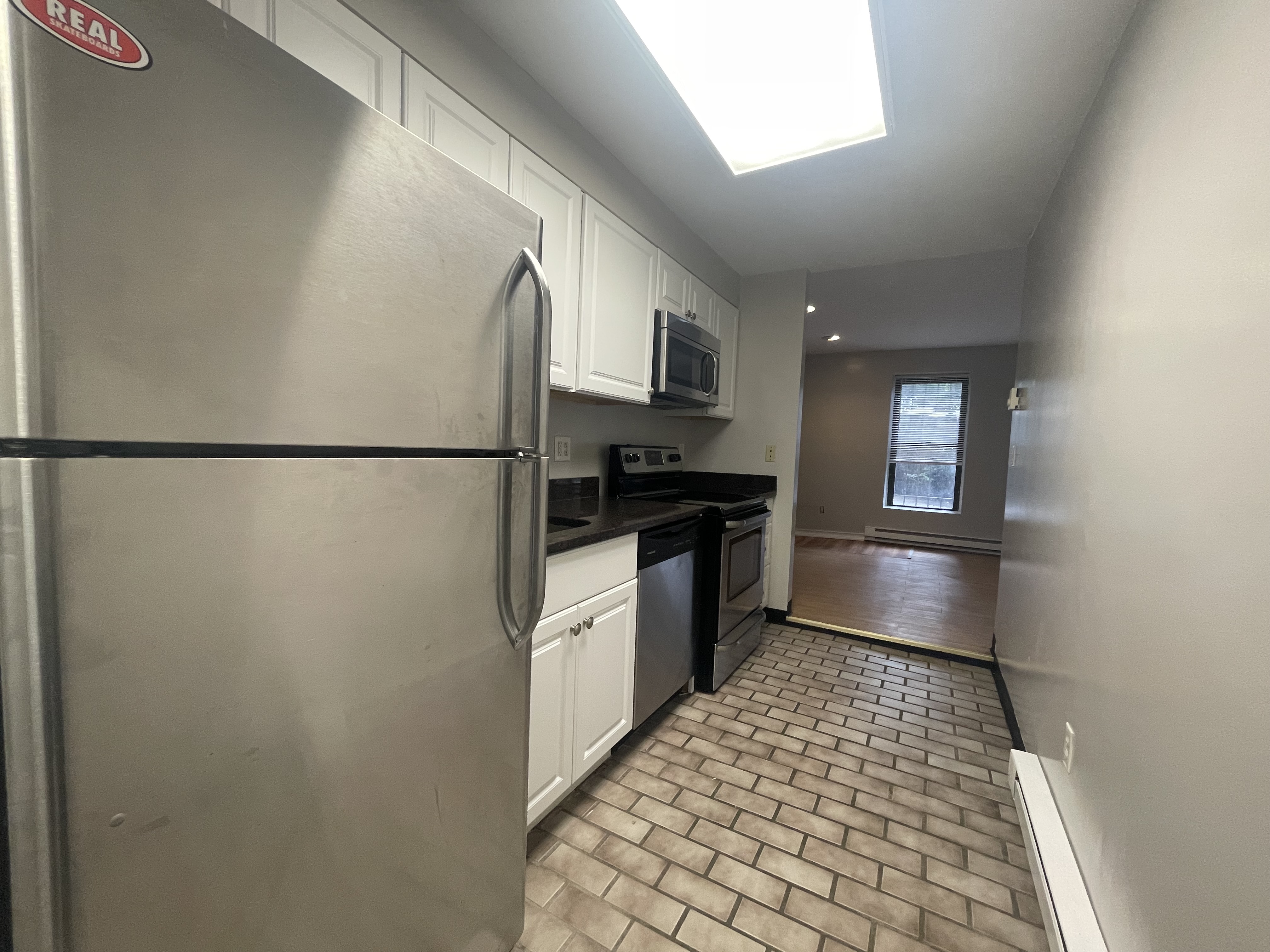 90 Saint Botolph St, Fenway