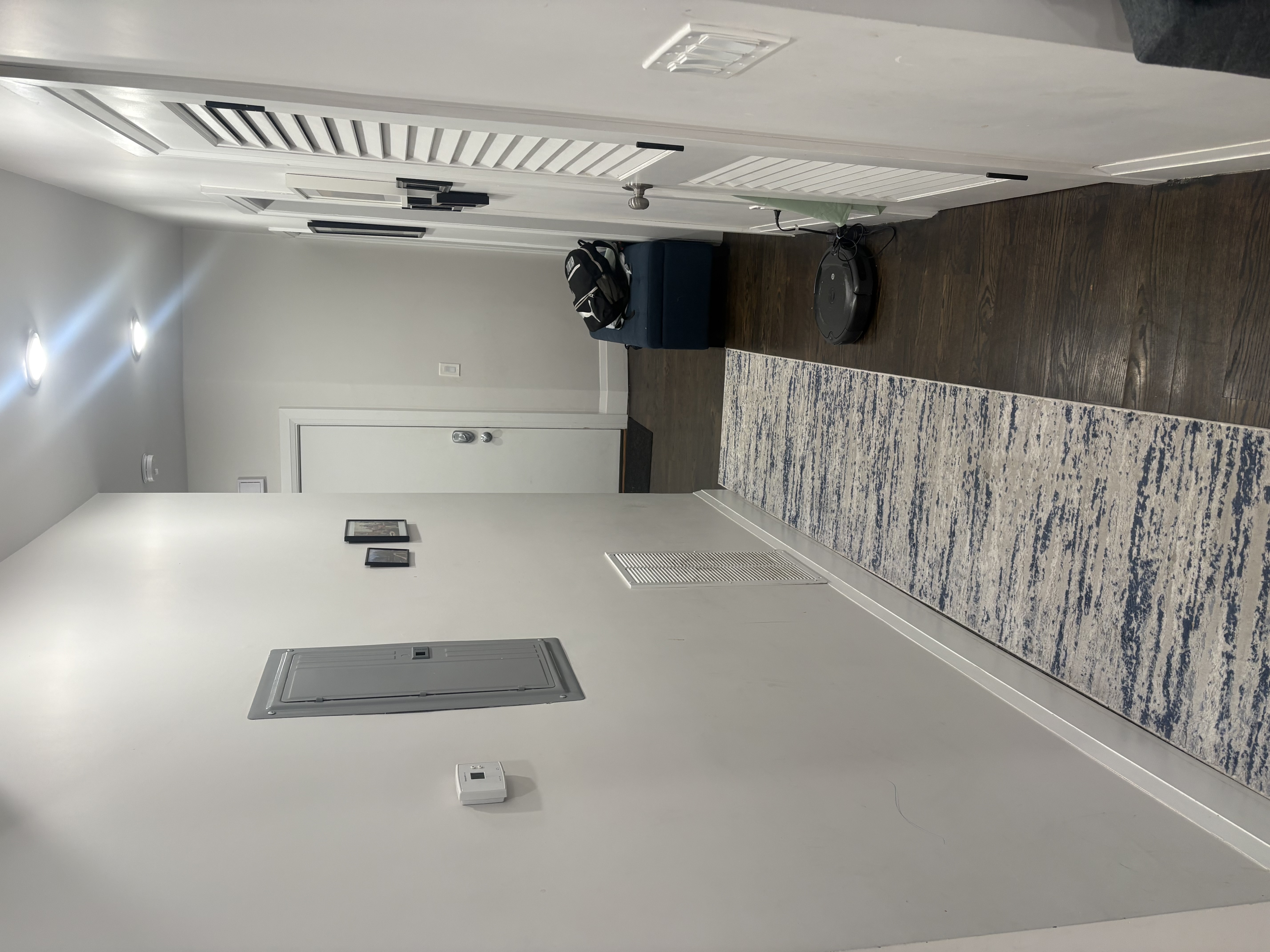 Photos of apartment on STRATHMORE,Brookline MA 02445