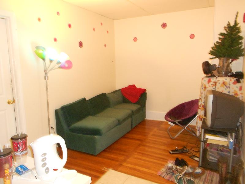 879 Beacon St, Fenway