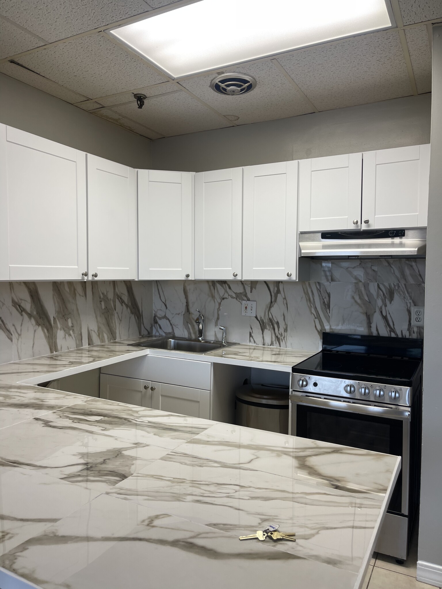 879 Beacon St, Fenway