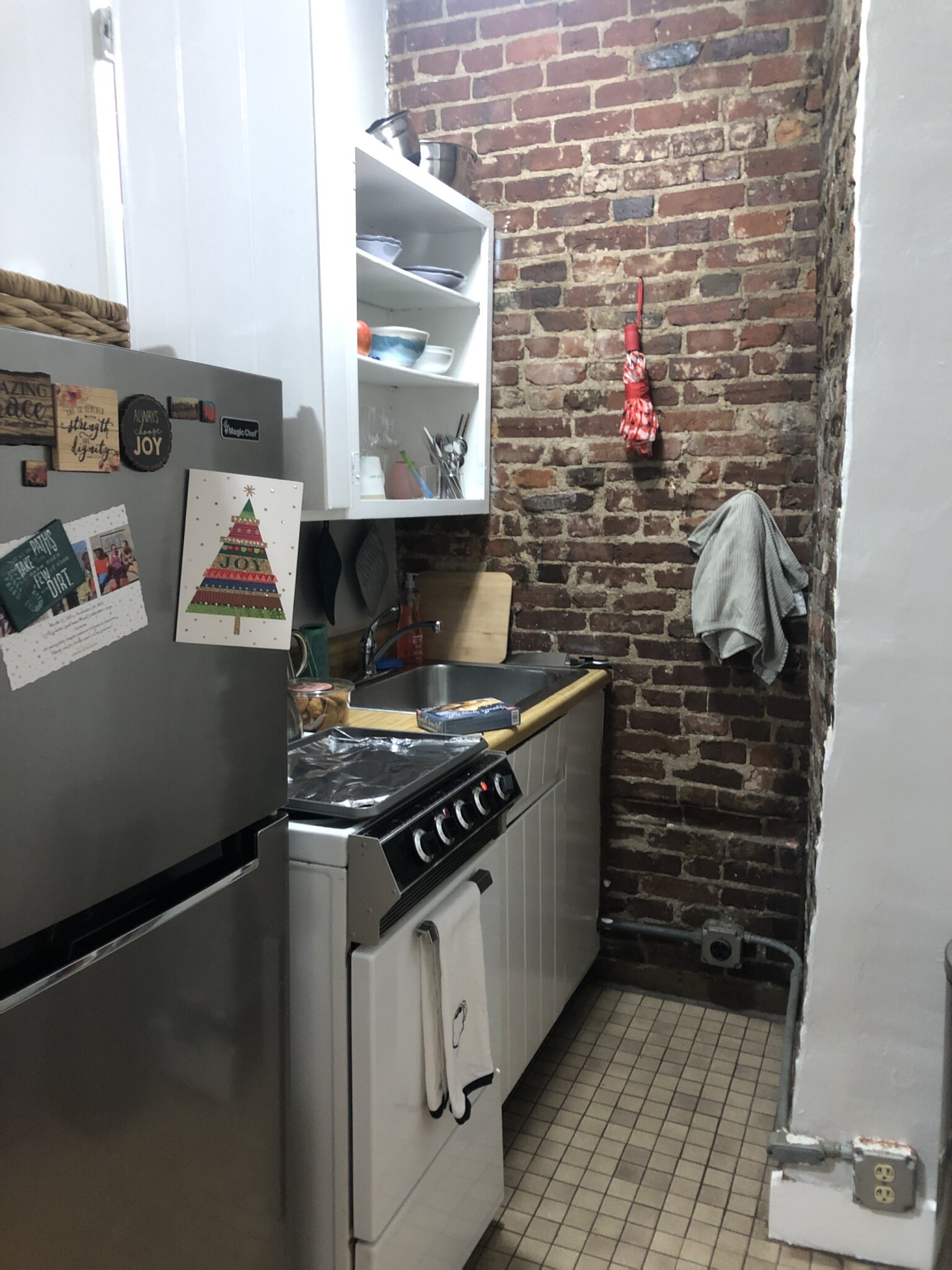 Pictures of  property for rent on Anderson St., Boston, MA 02114
