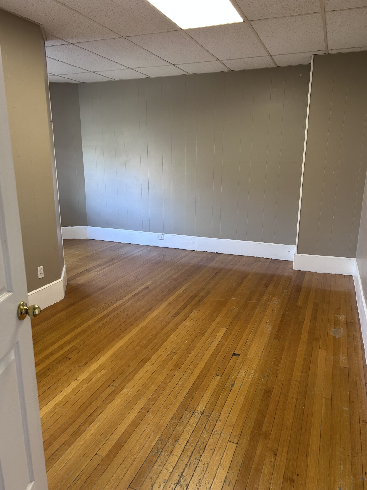 Pictures of  property for rent on Beacon St., Boston, MA 02215
