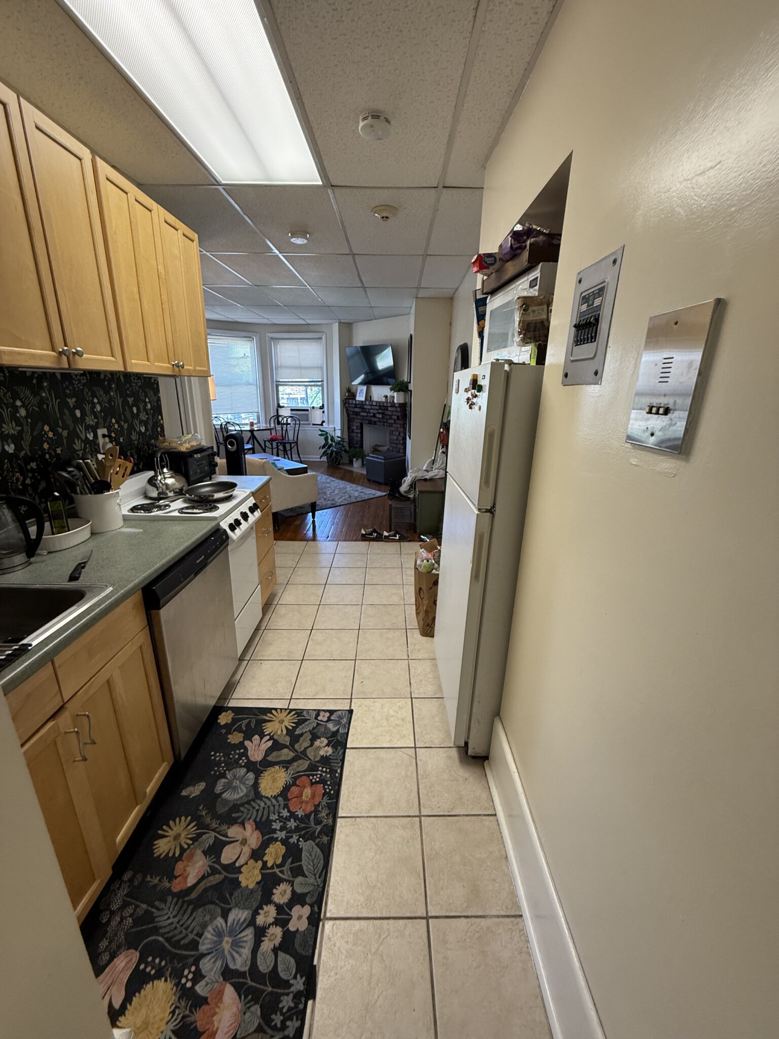 Photo 7 for Beacon St.