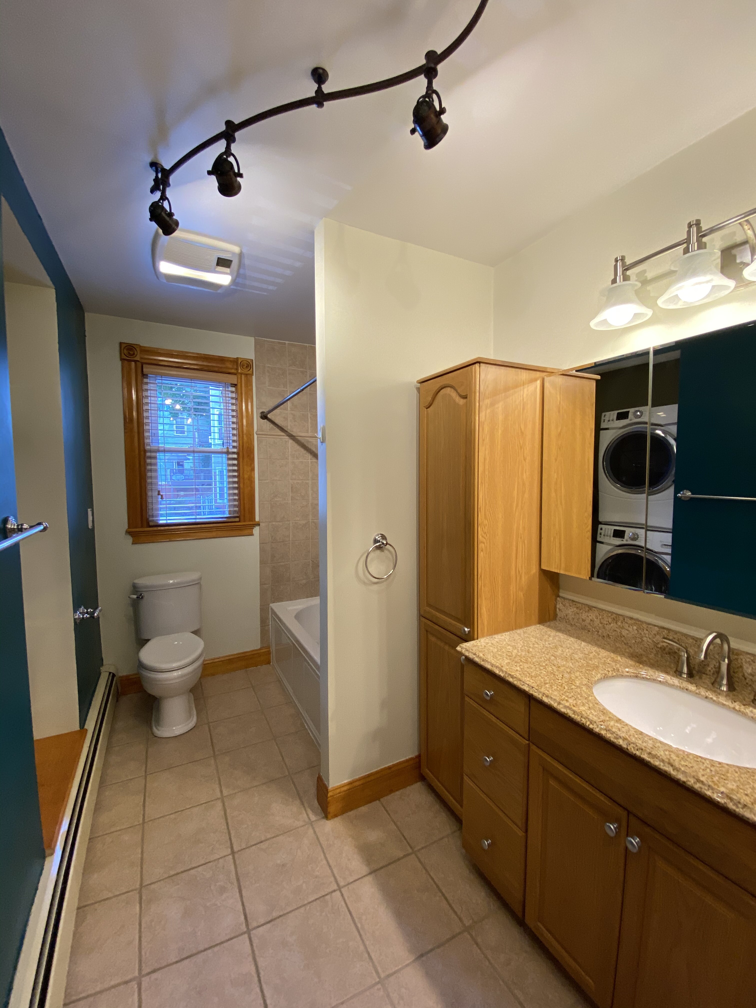 16 Crescent Ave, Dorchester