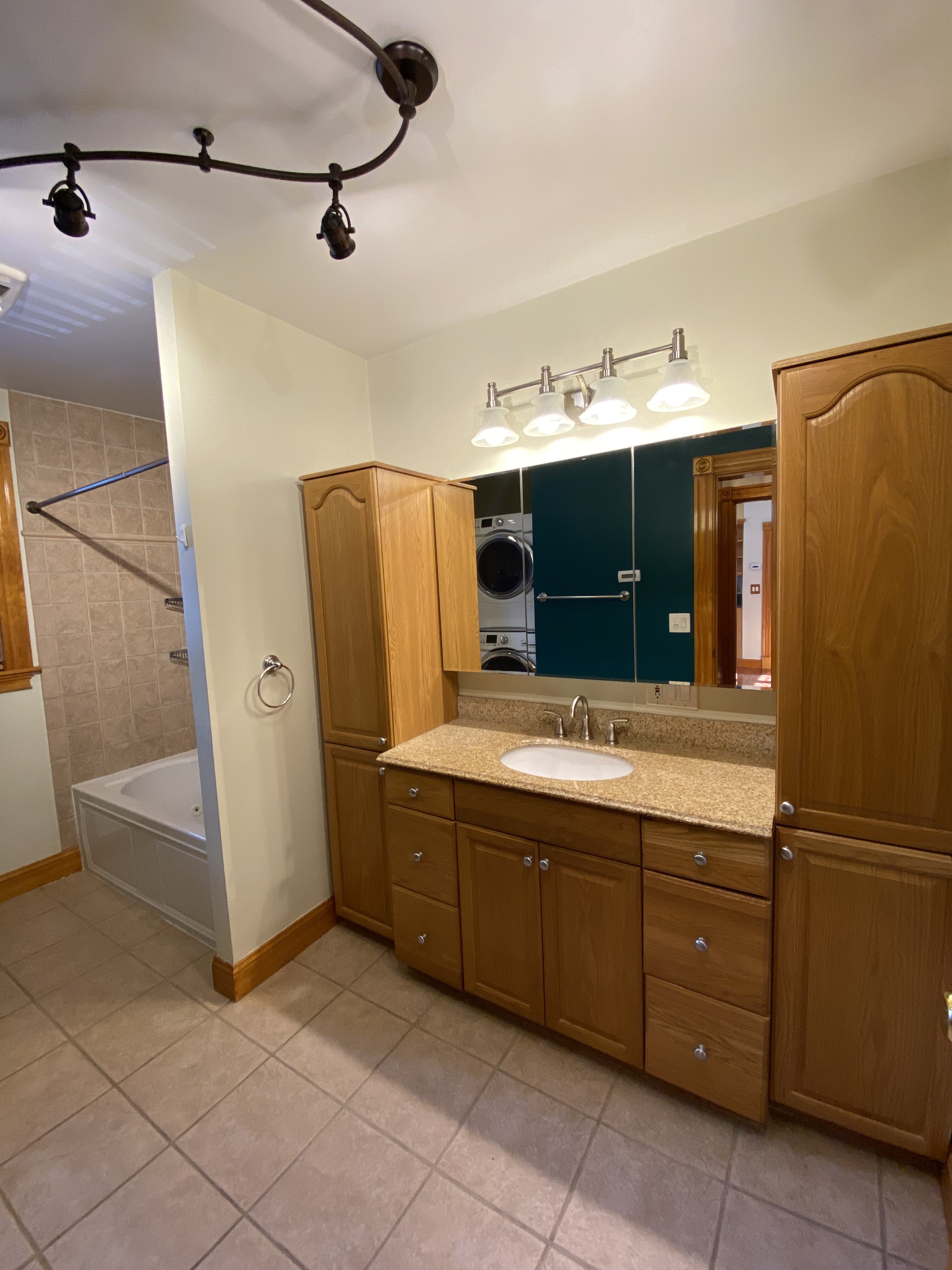 16 Crescent Ave, Dorchester