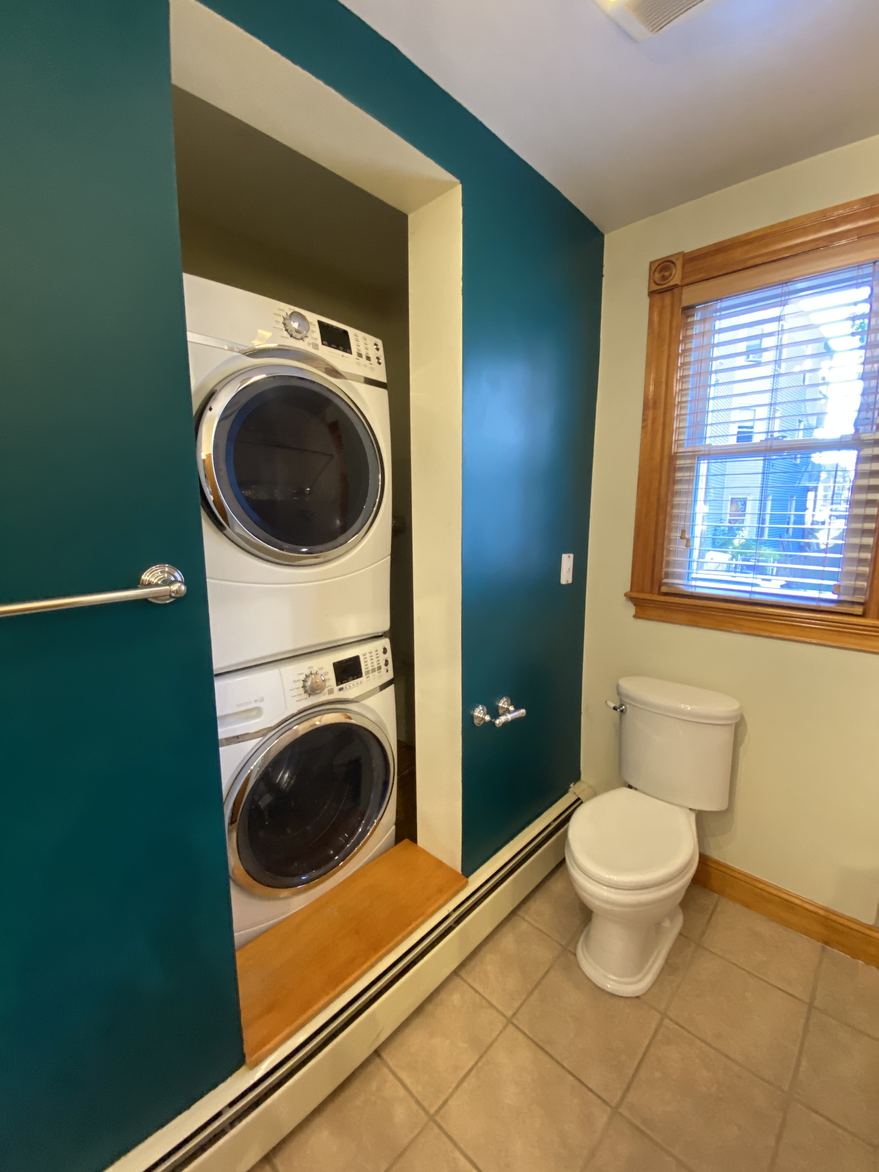 16 Crescent Ave, Dorchester