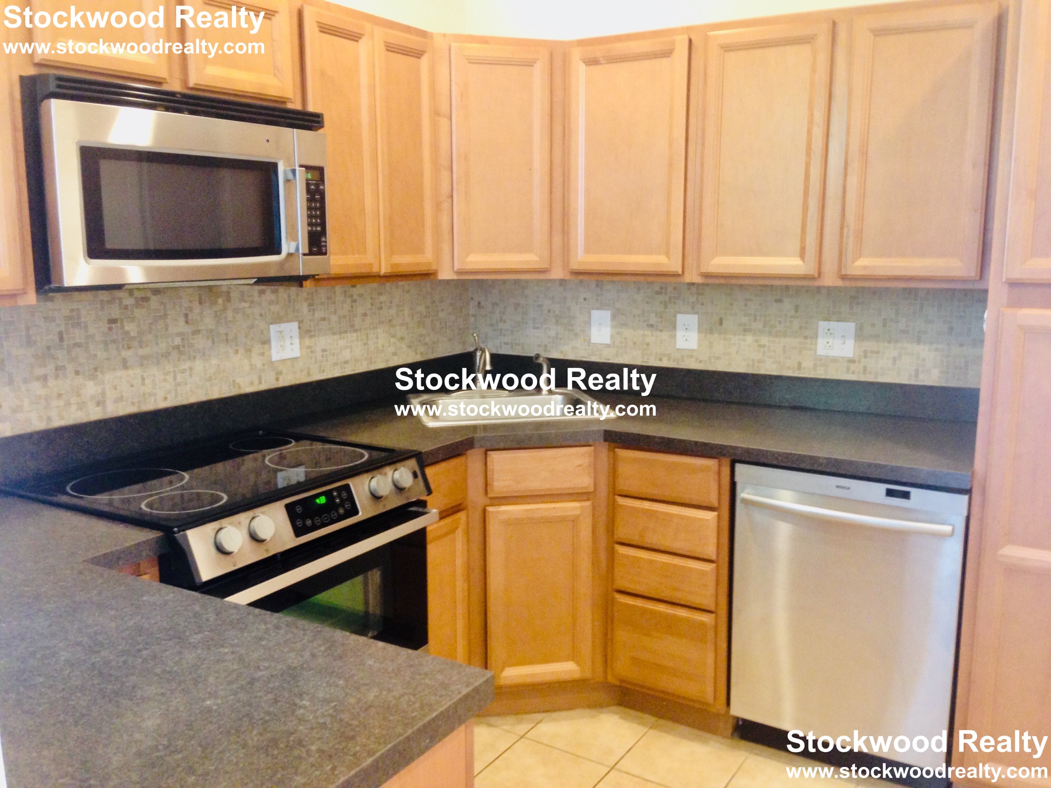 34 Harbor View St, Dorchester