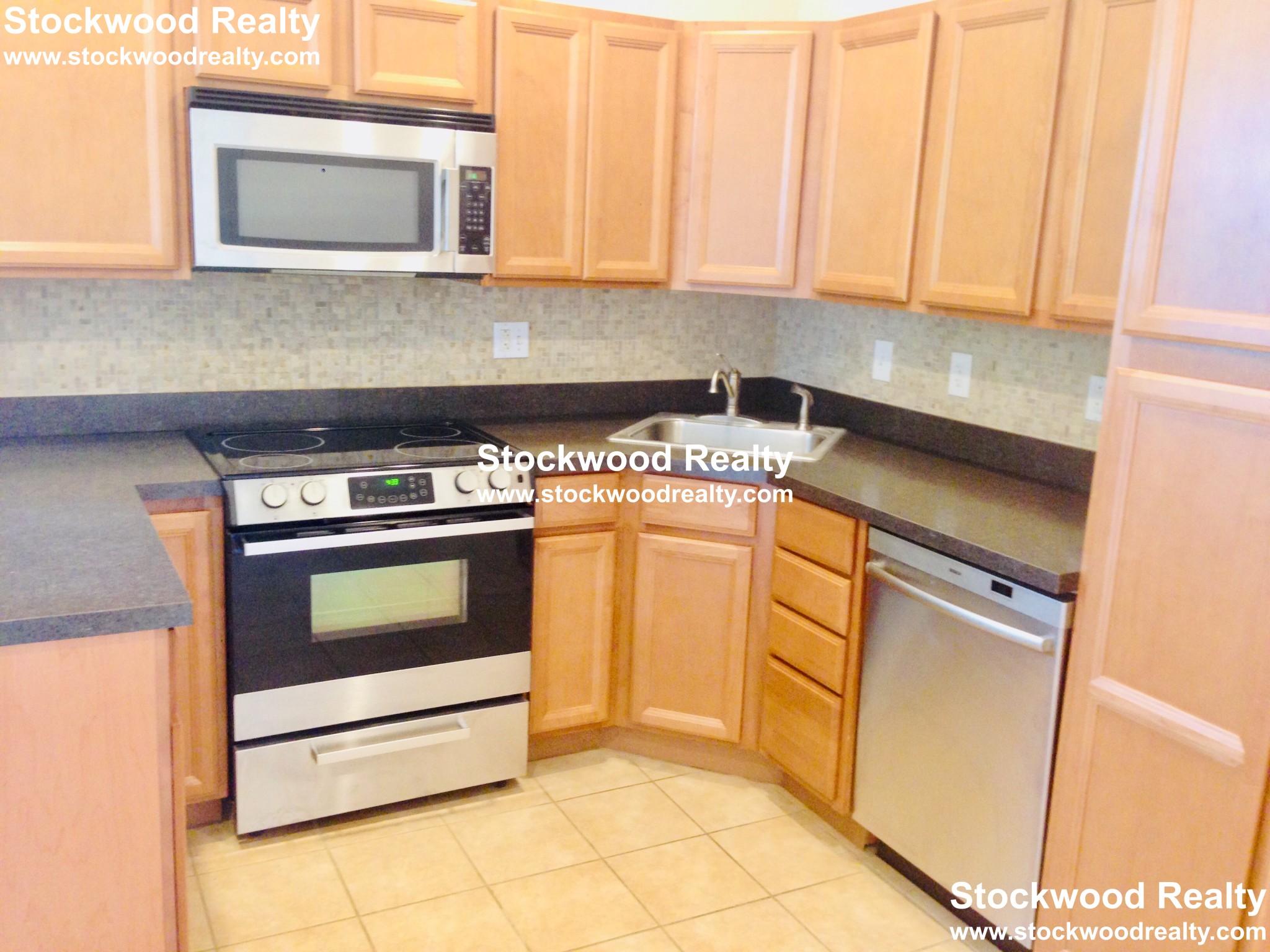 34 Harbor View St, Dorchester