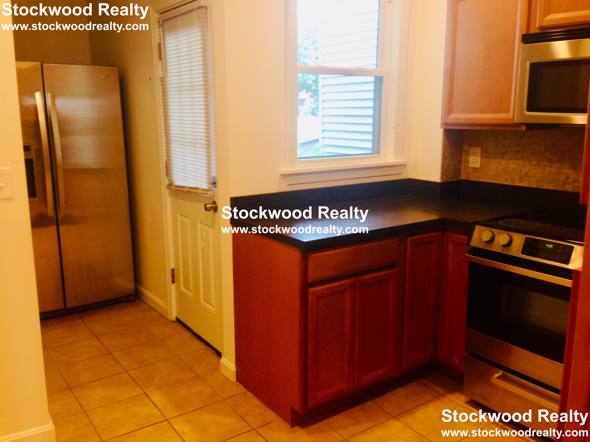 34 Harbor View St, Dorchester