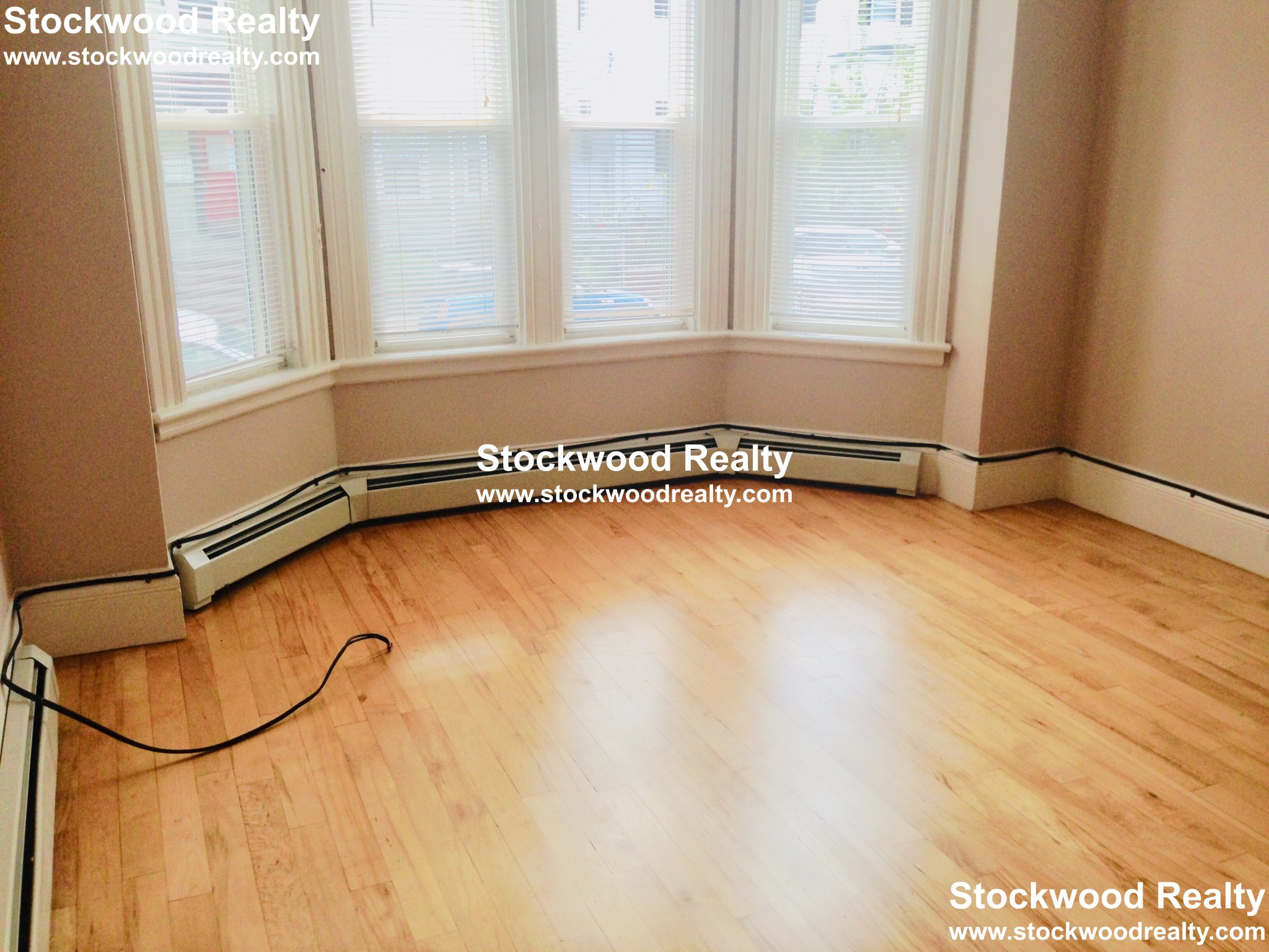 34 Harbor View St, Dorchester