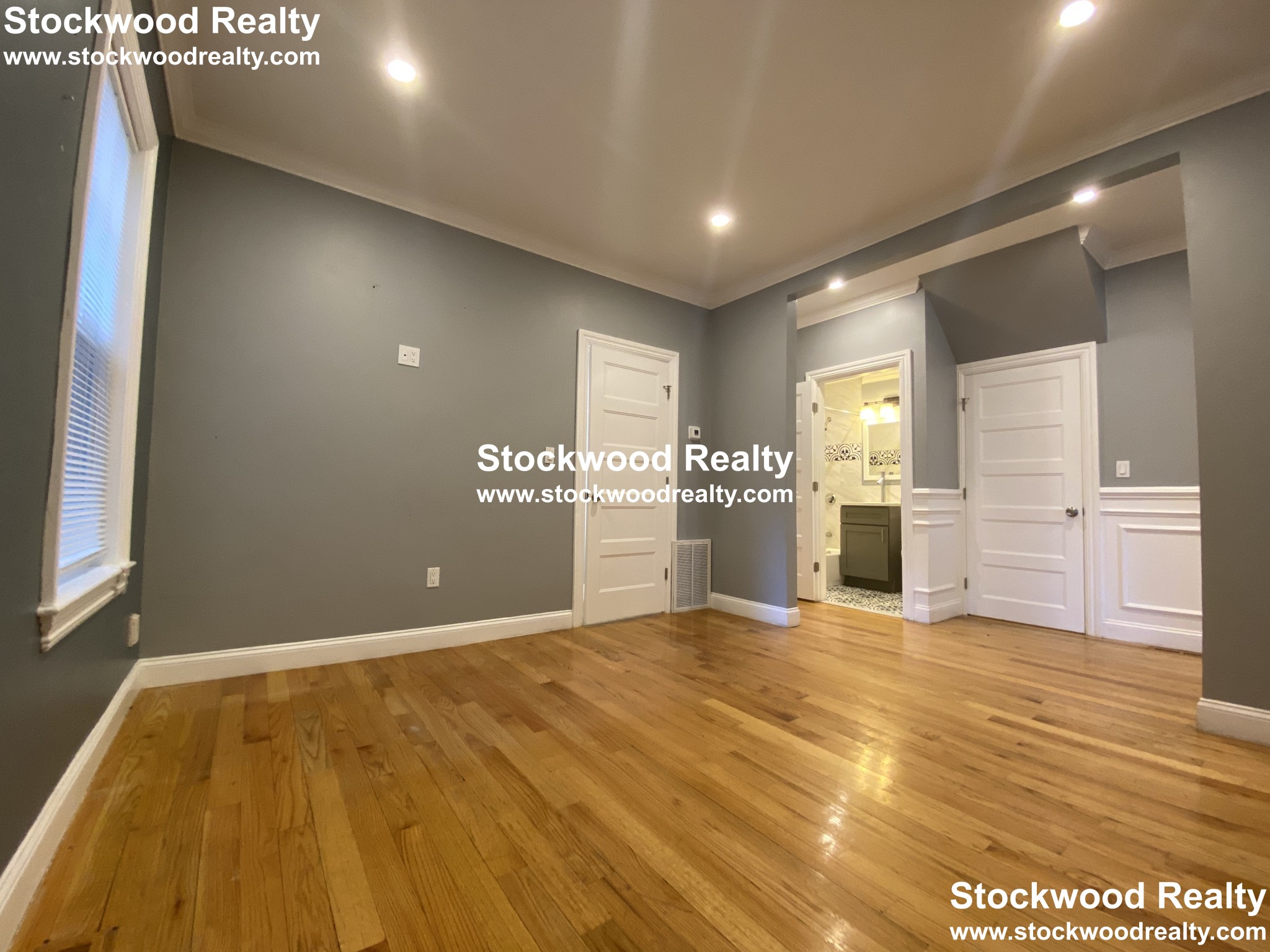 843 Dorchester Ave, Dorchester