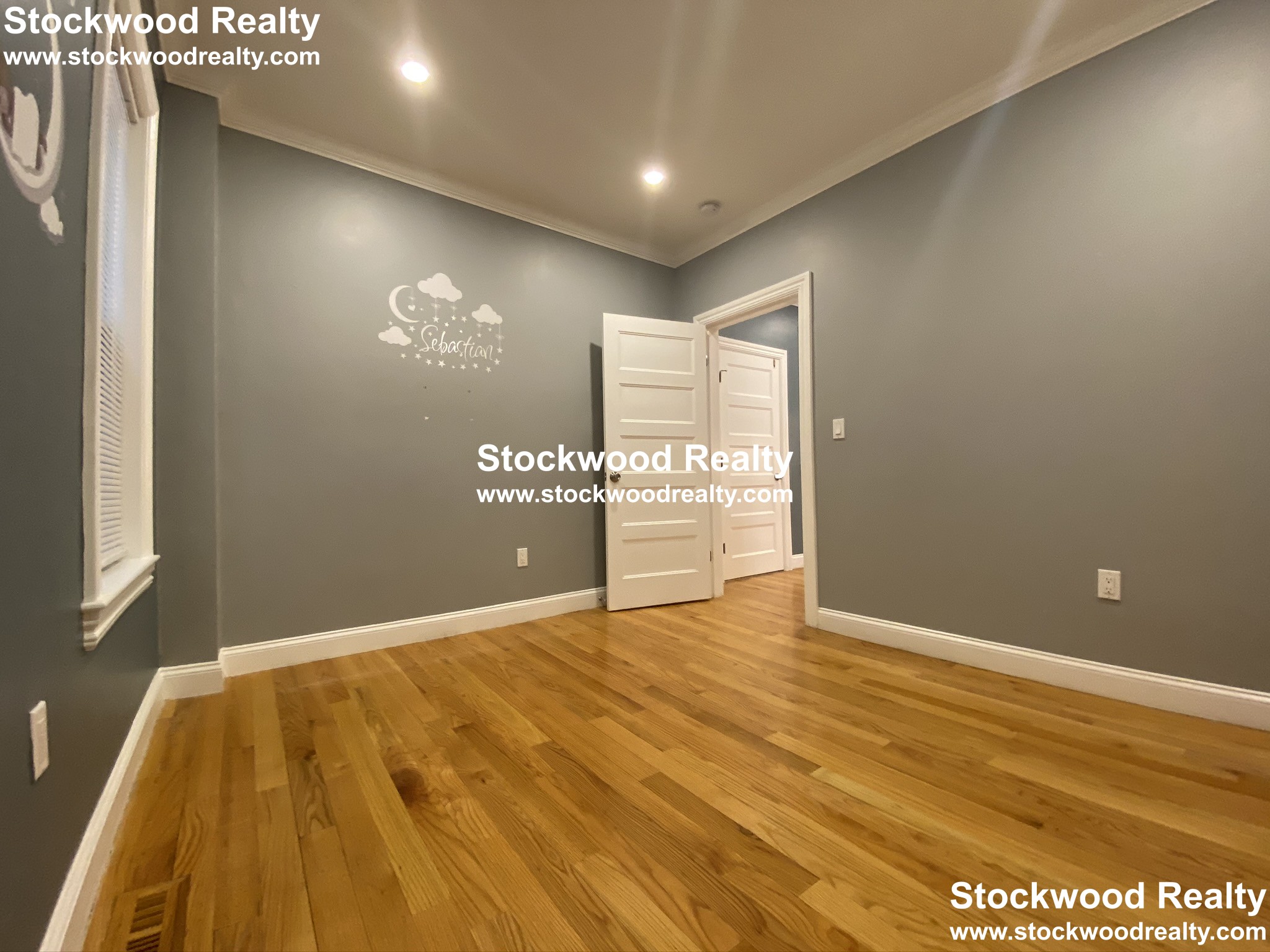 843 Dorchester Ave, Dorchester