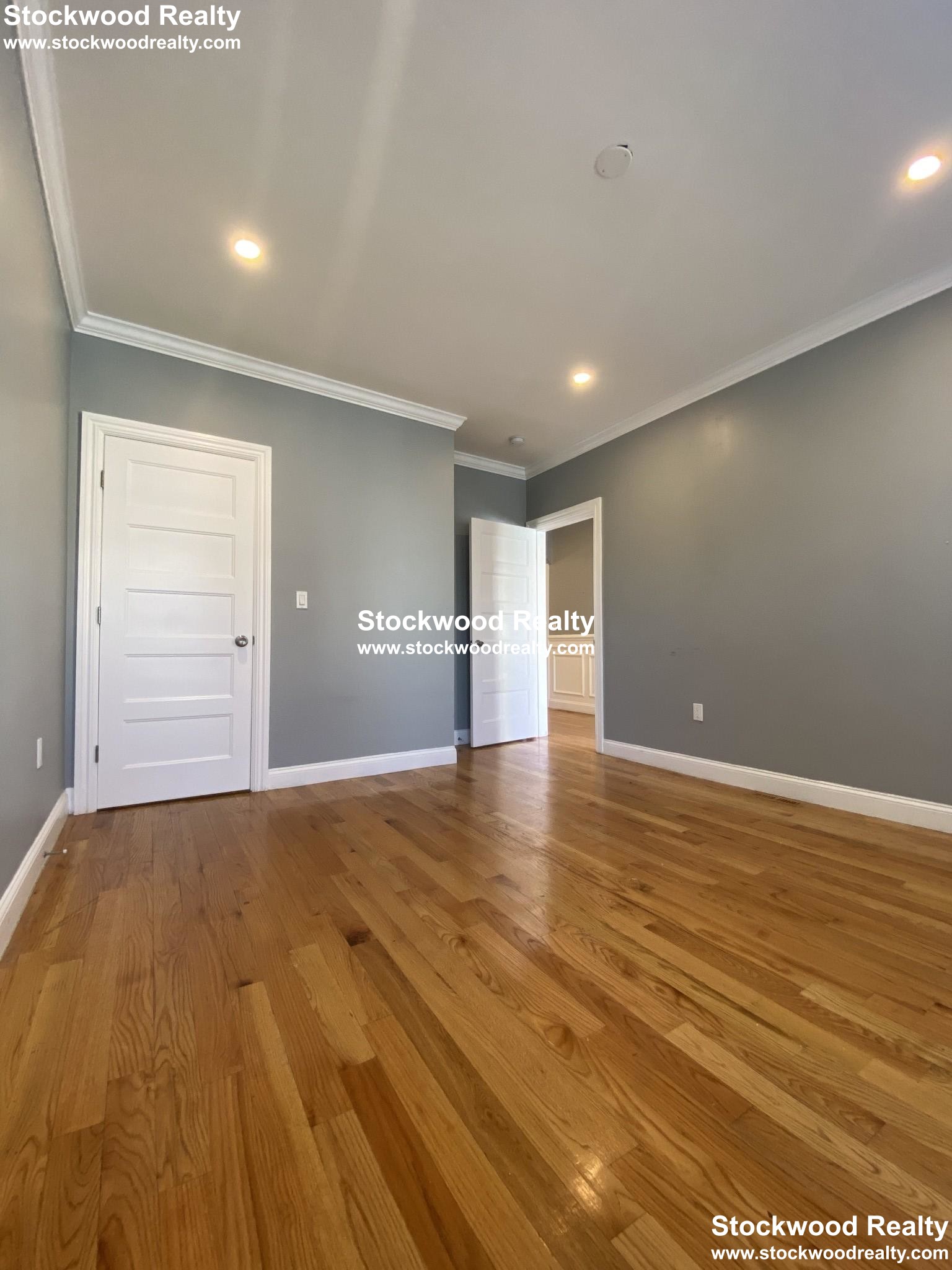 843 Dorchester Ave, Dorchester