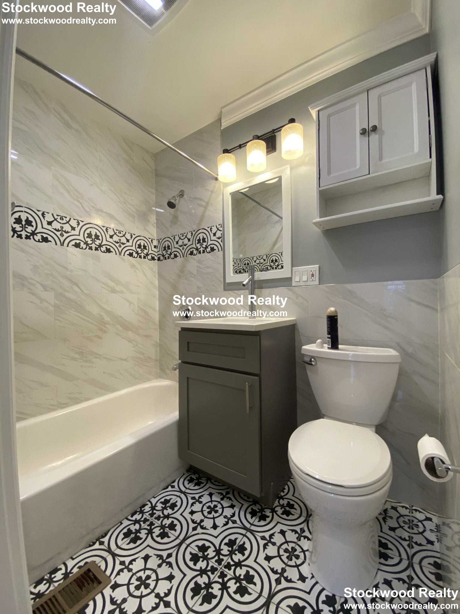 843 Dorchester Ave, Dorchester