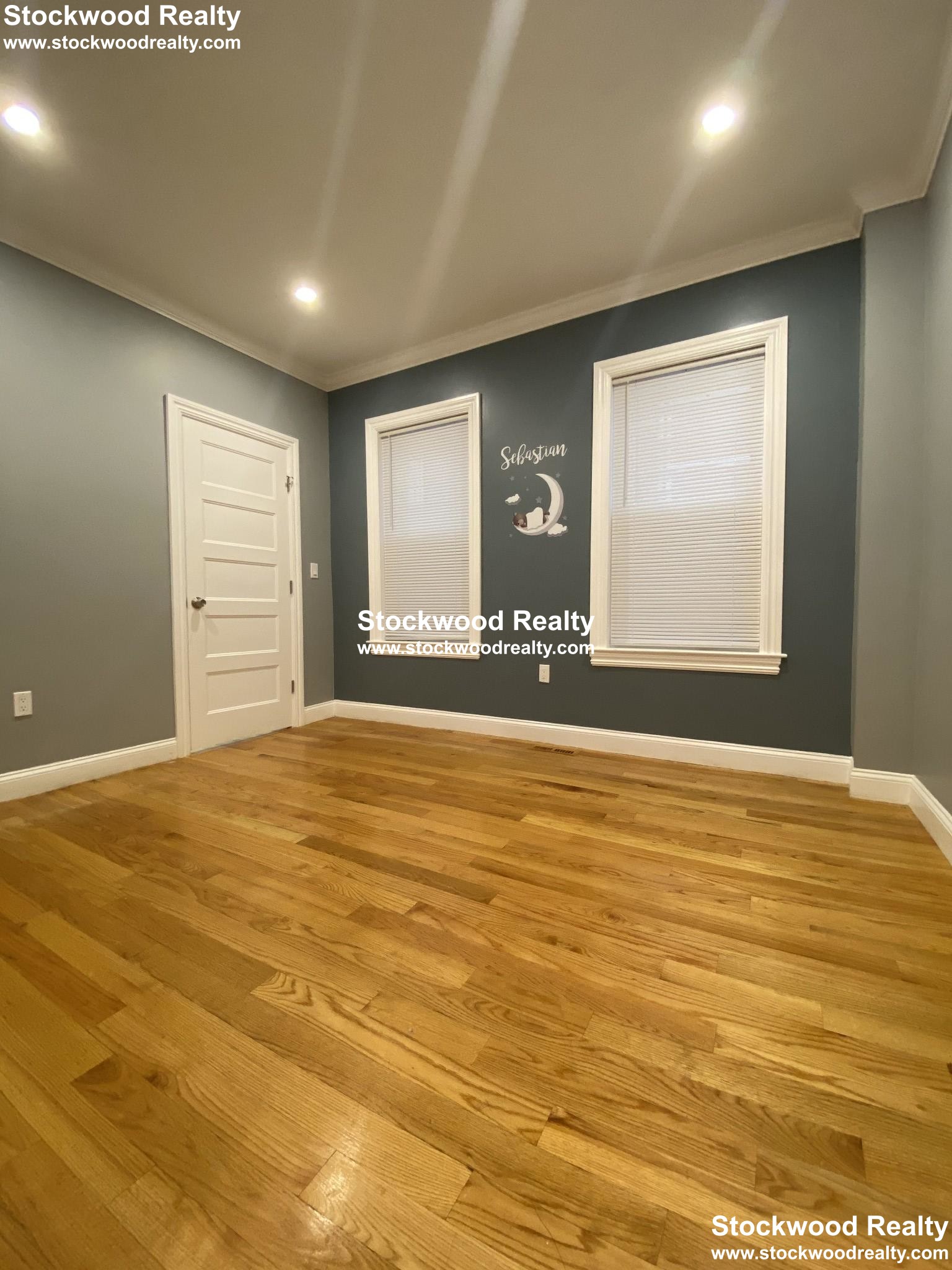 843 Dorchester Ave, Dorchester