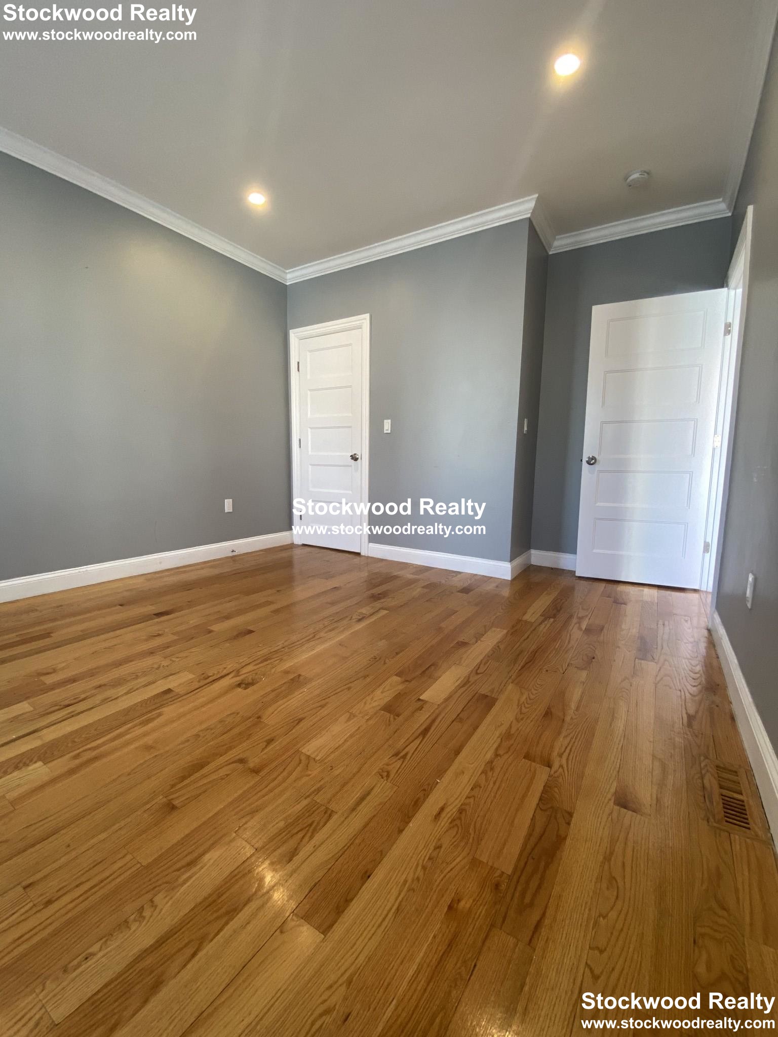 843 Dorchester Ave, Dorchester