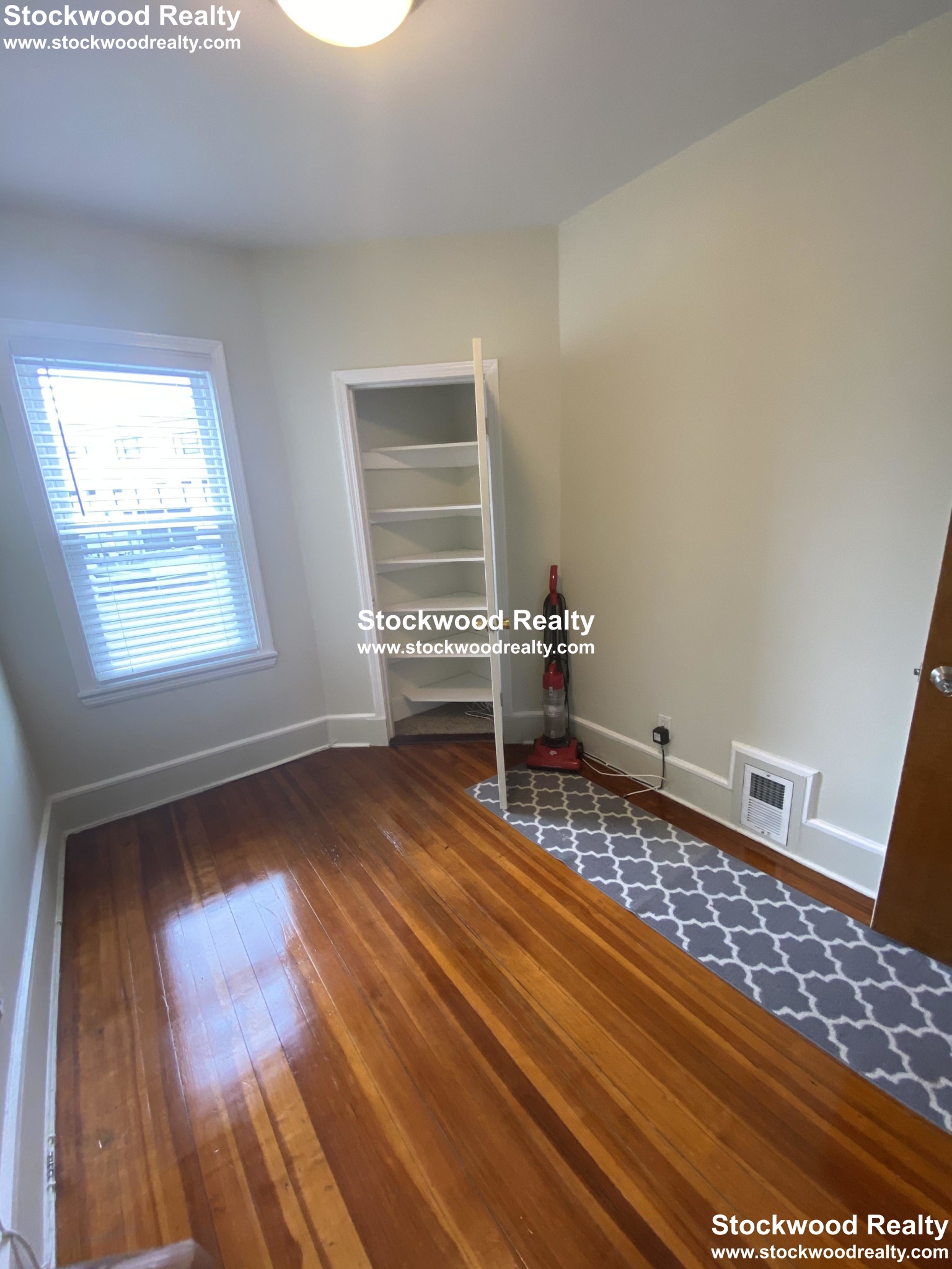 1280 Massachusetts Ave, Dorchester