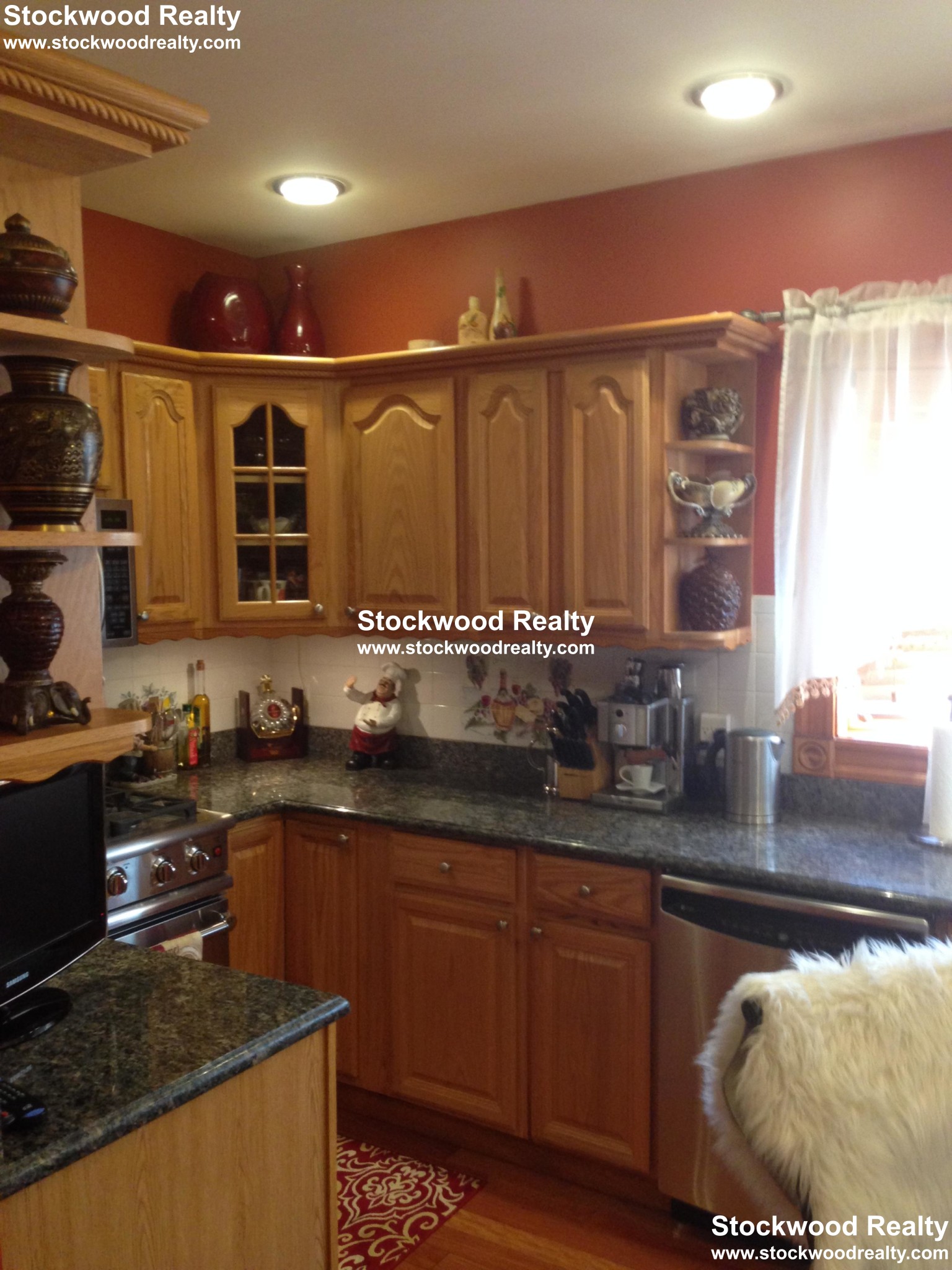 16 Crescent Ave, Dorchester