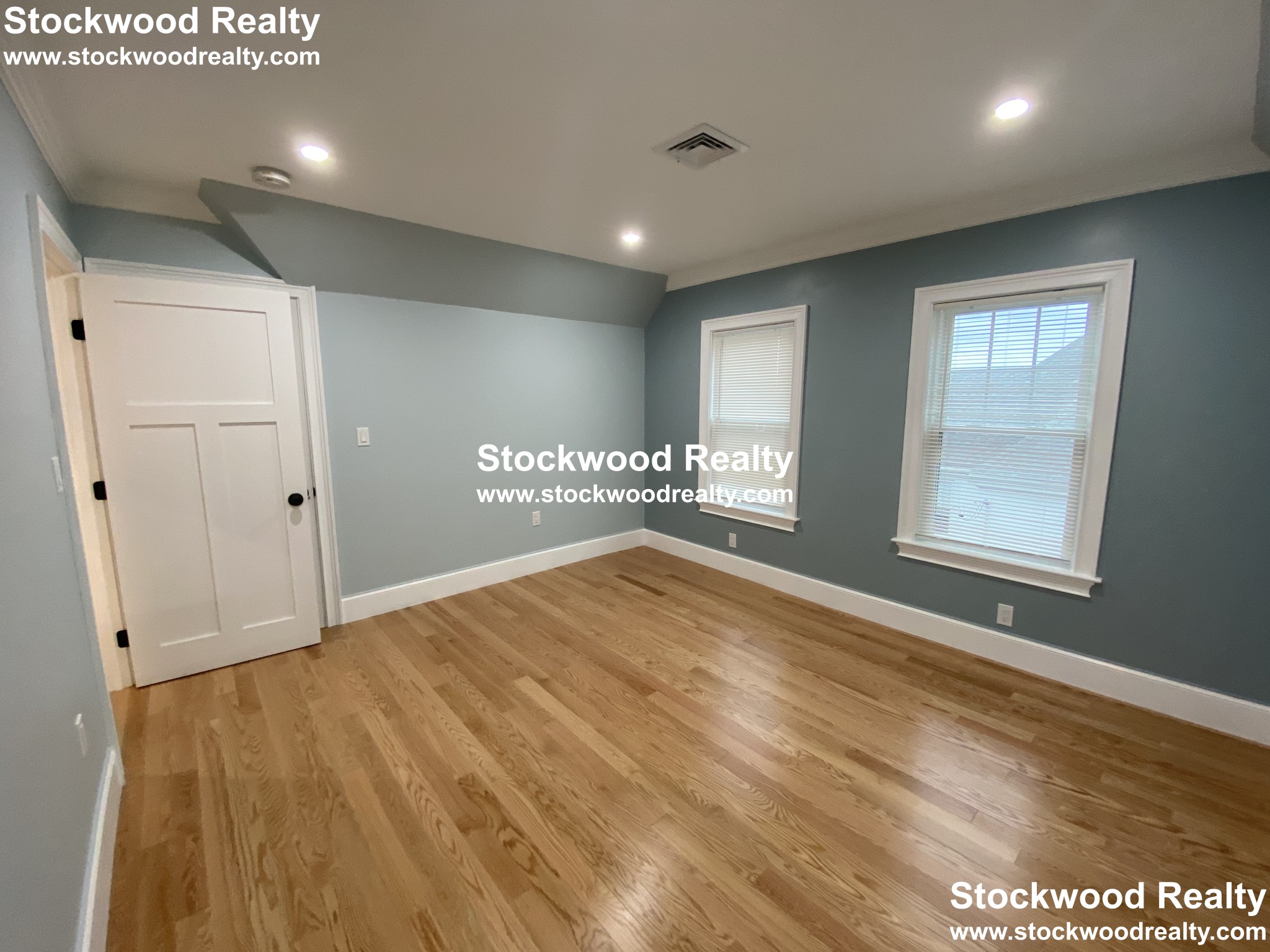 70 Sagamore St, Dorchester