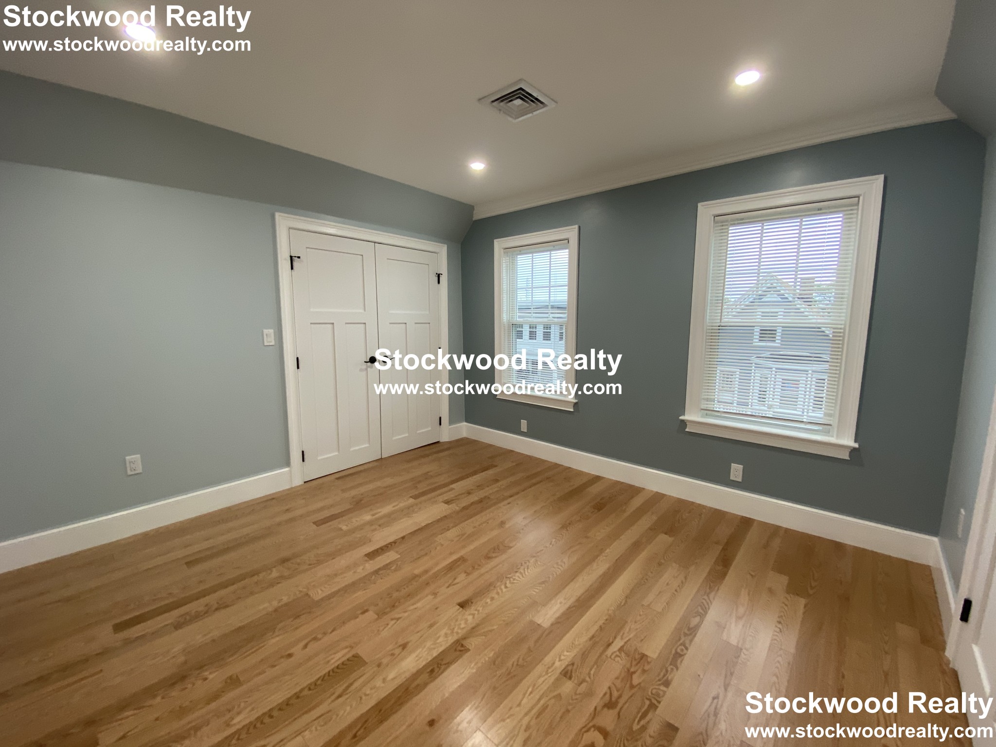 70 Sagamore St, Dorchester