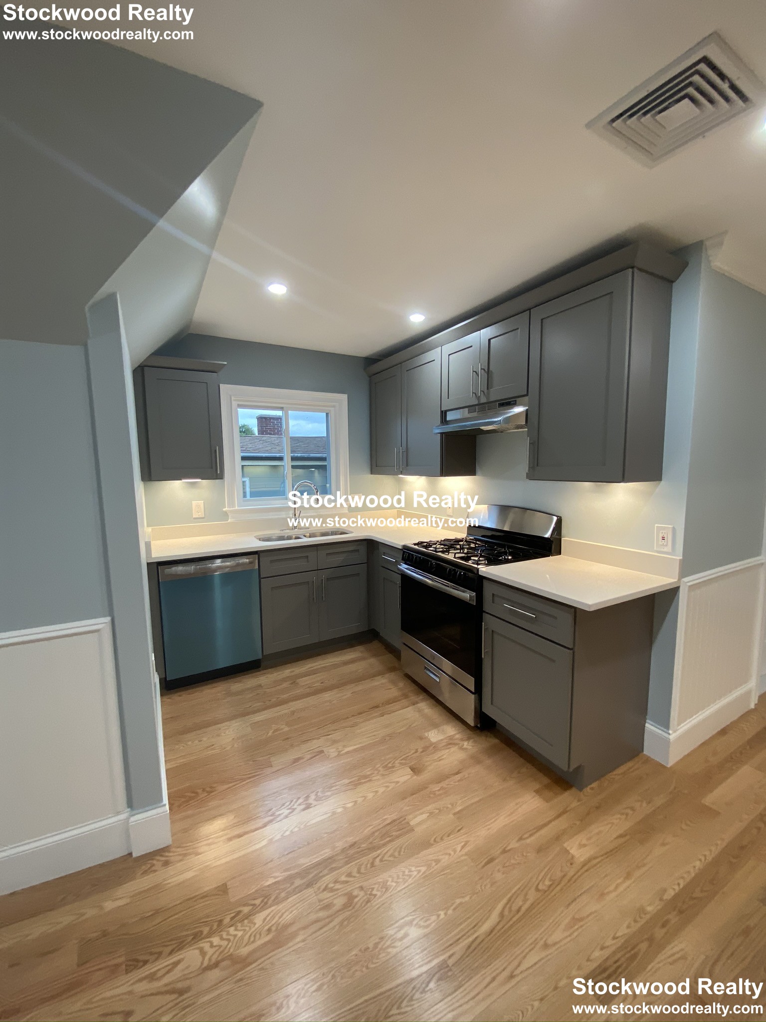 70 Sagamore St, Dorchester