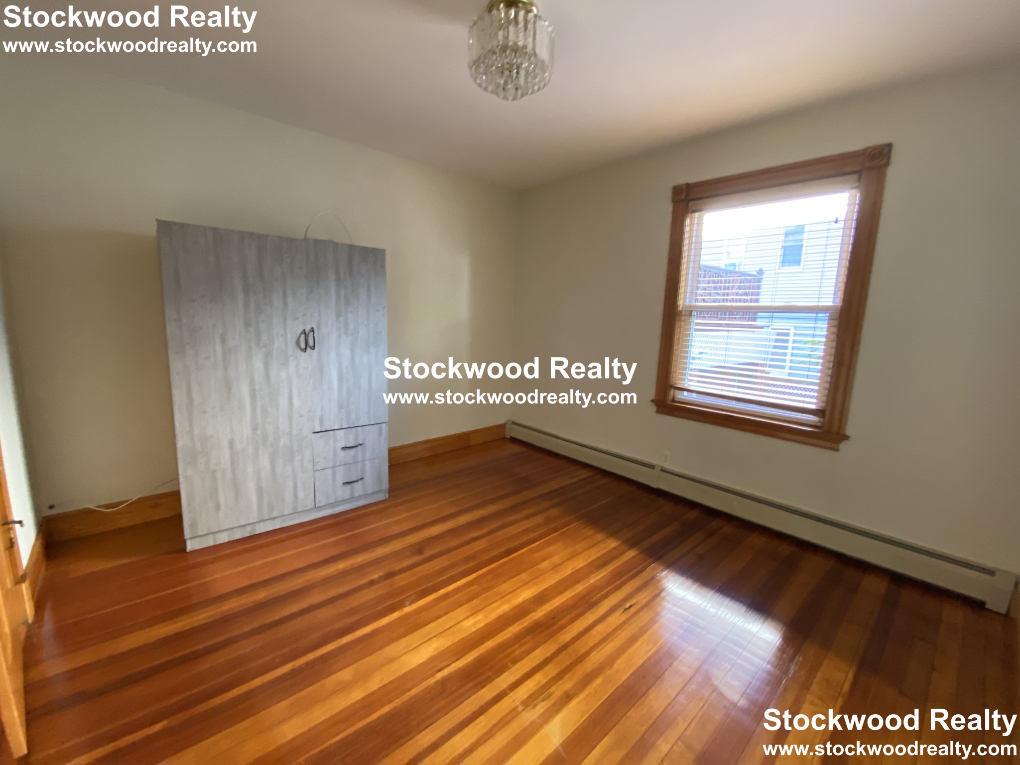 16 Crescent Ave, Dorchester