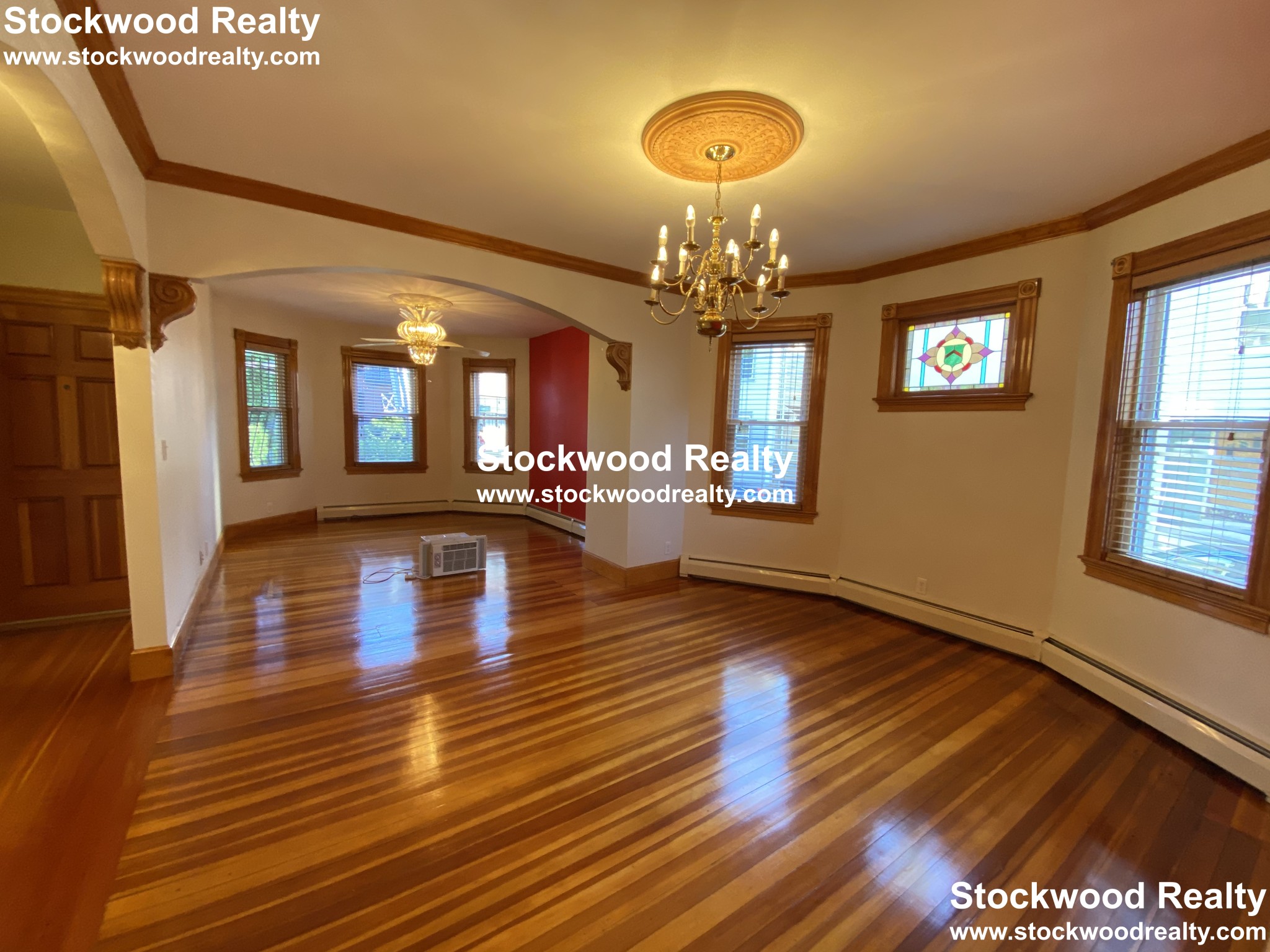 16 Crescent Ave, Dorchester