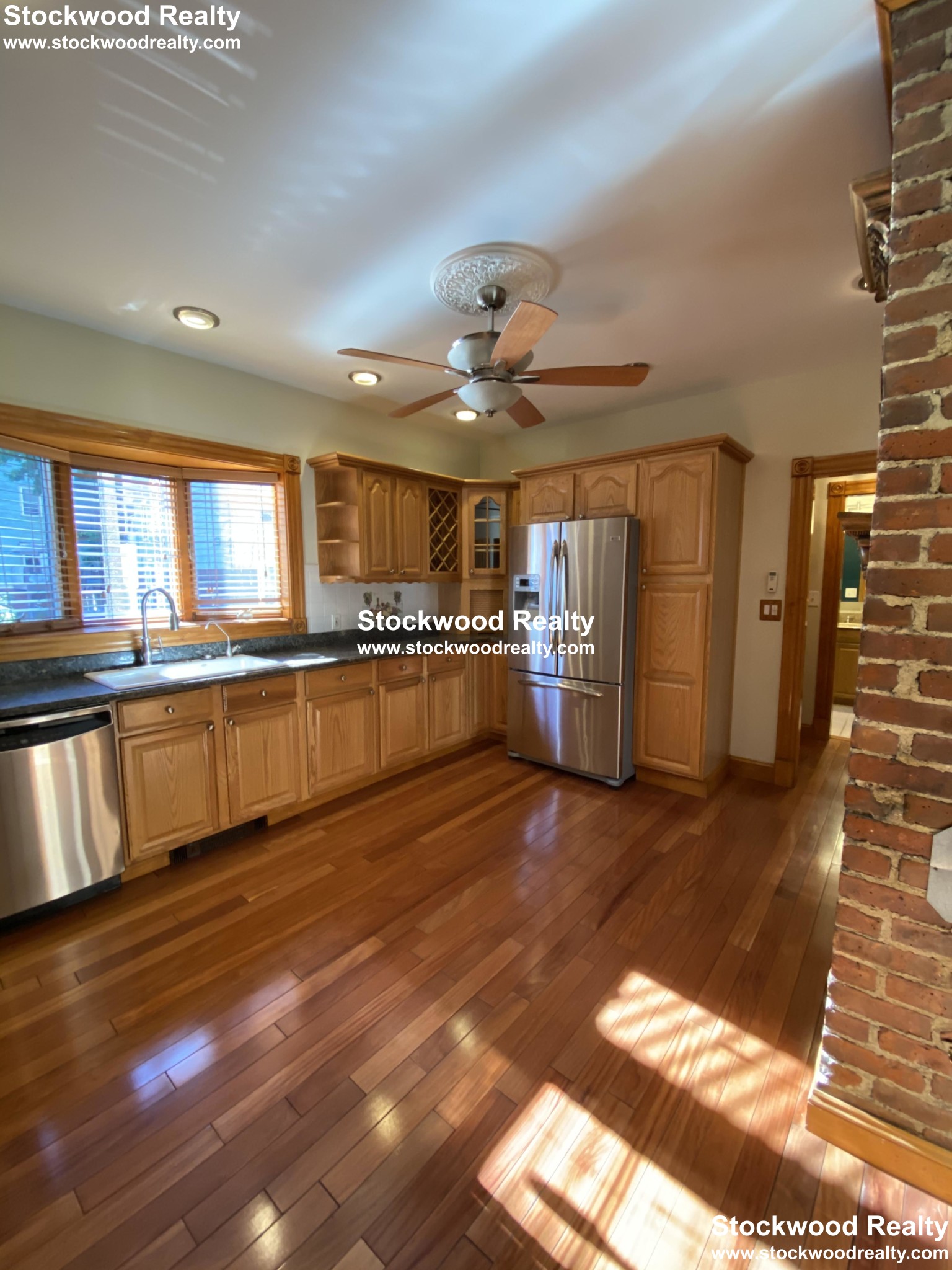 16 Crescent Ave, Dorchester