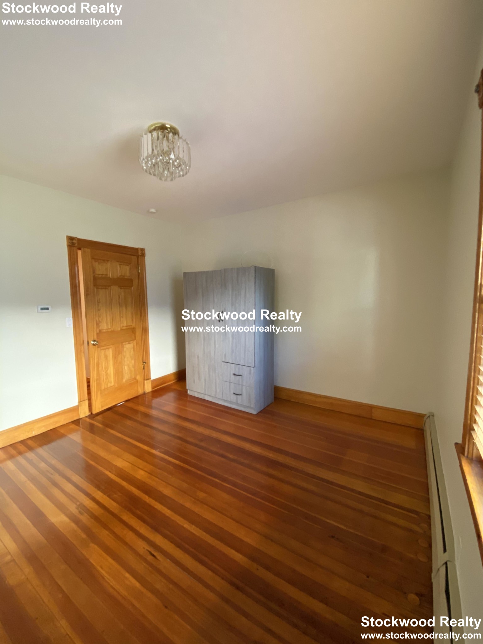 16 Crescent Ave, Dorchester