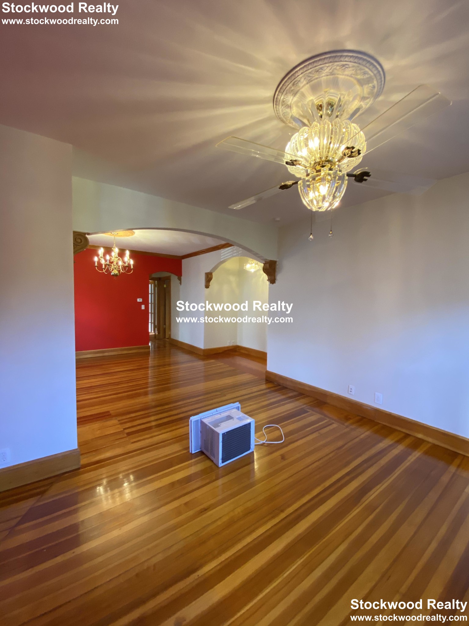 16 Crescent Ave, Dorchester