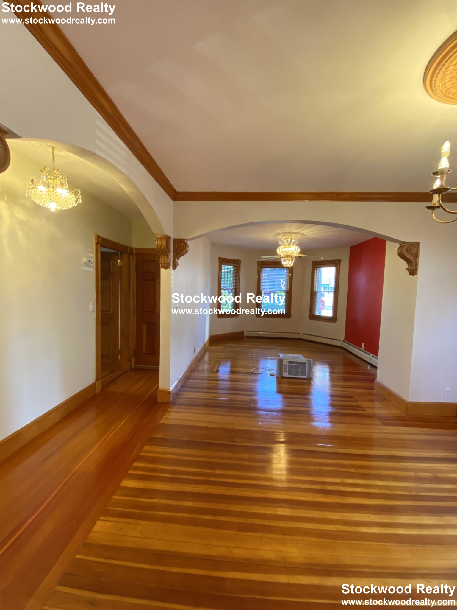 16 Crescent Ave, Dorchester