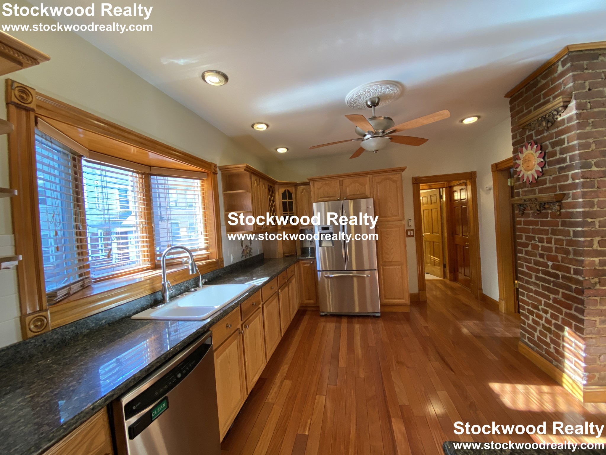 16 Crescent Ave, Dorchester