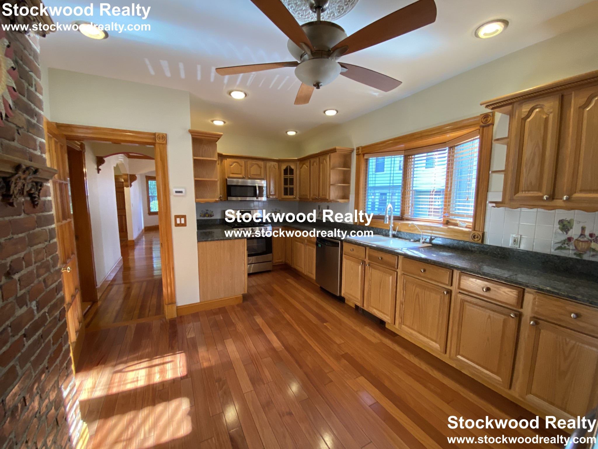 16 Crescent Ave, Dorchester