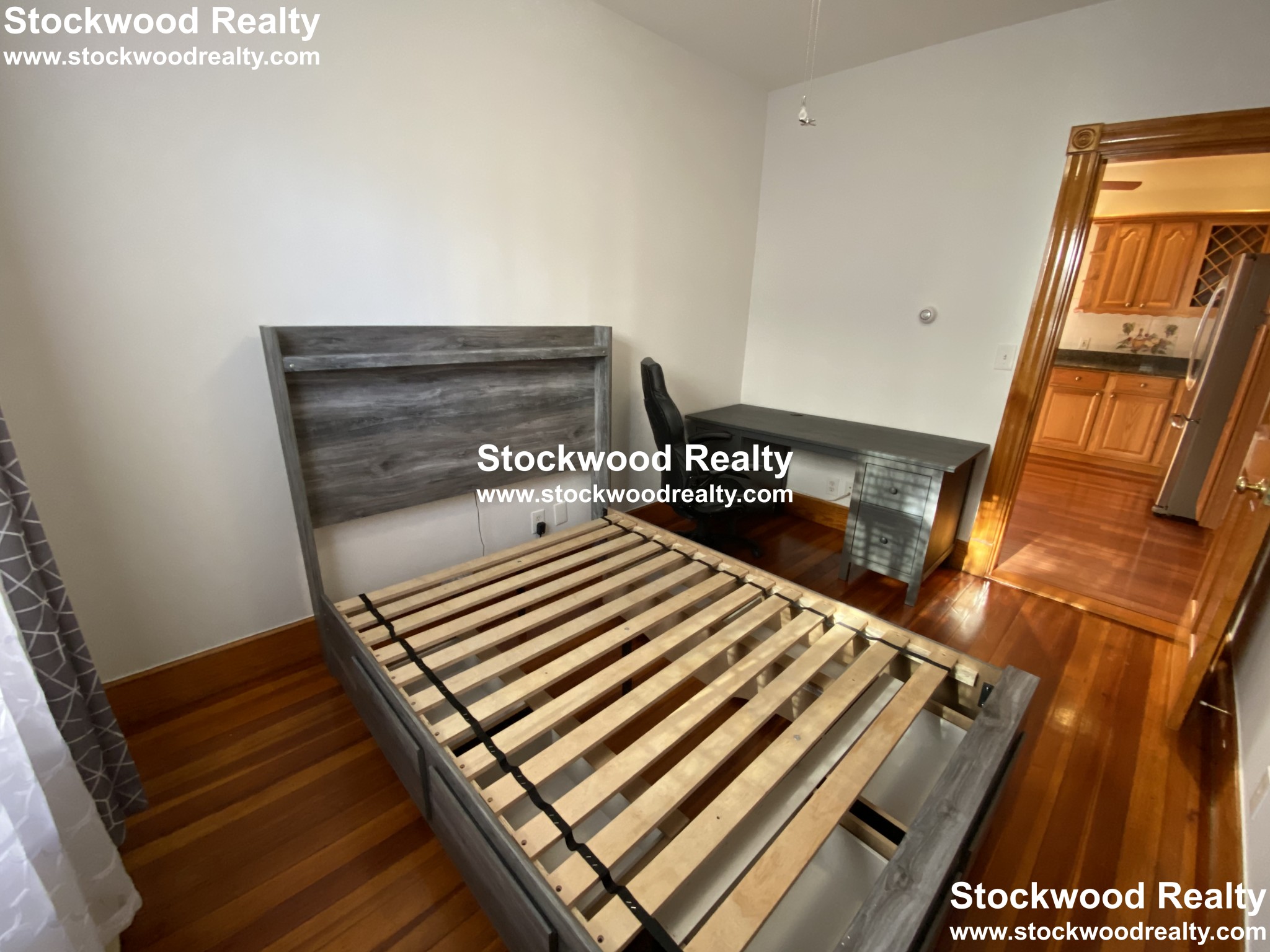 16 Crescent Ave, Dorchester