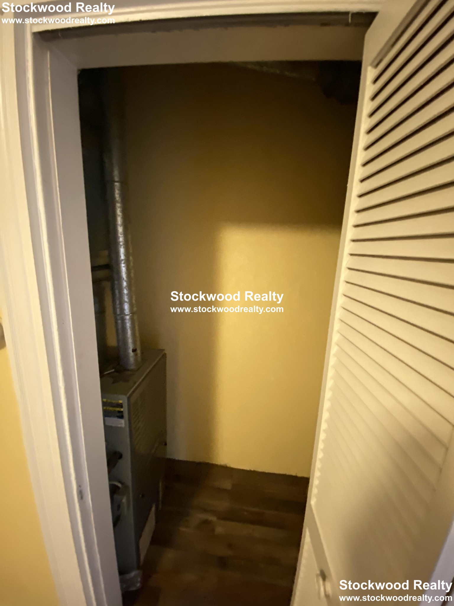 861 Dorchester Ave, Dorchester