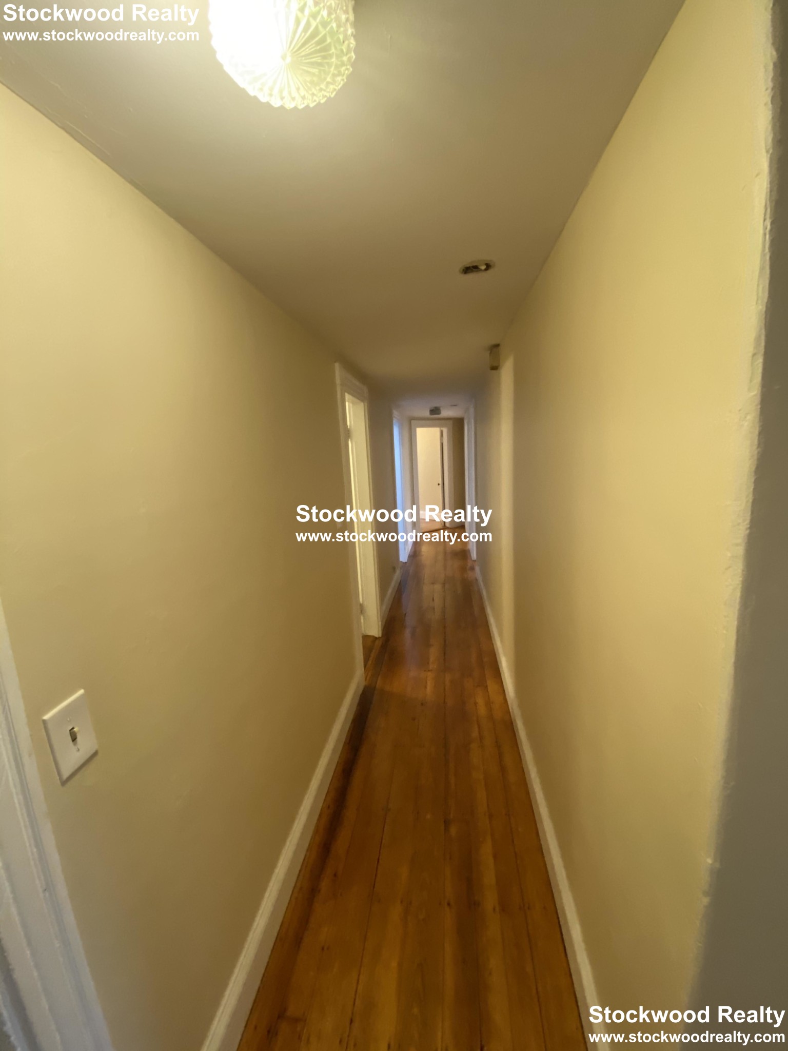 861 Dorchester Ave, Dorchester