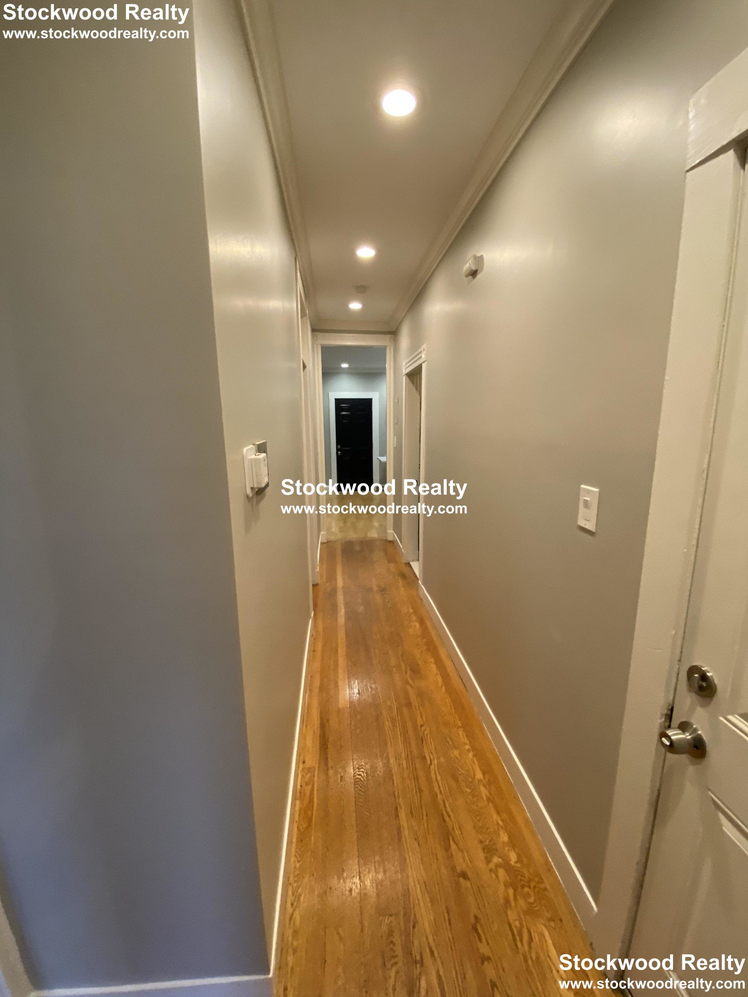 861 Dorchester Ave, Dorchester