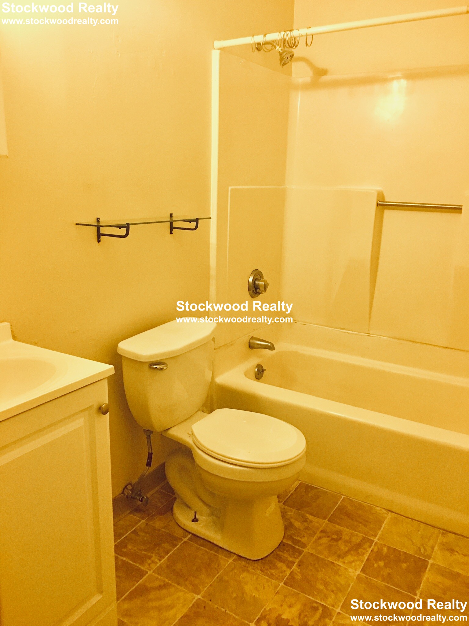 385 Dorchester St, South Boston