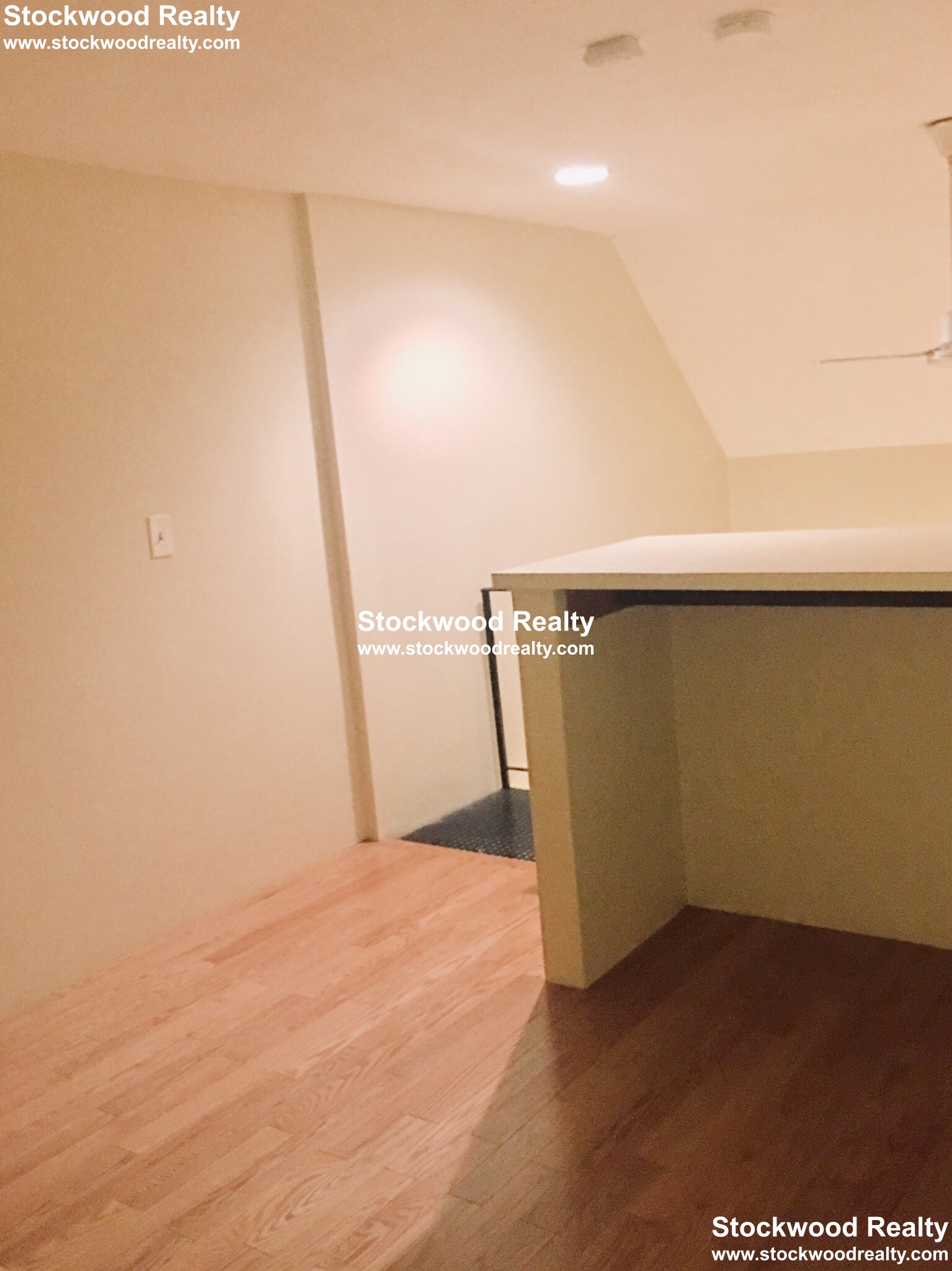 385 Dorchester St, South Boston