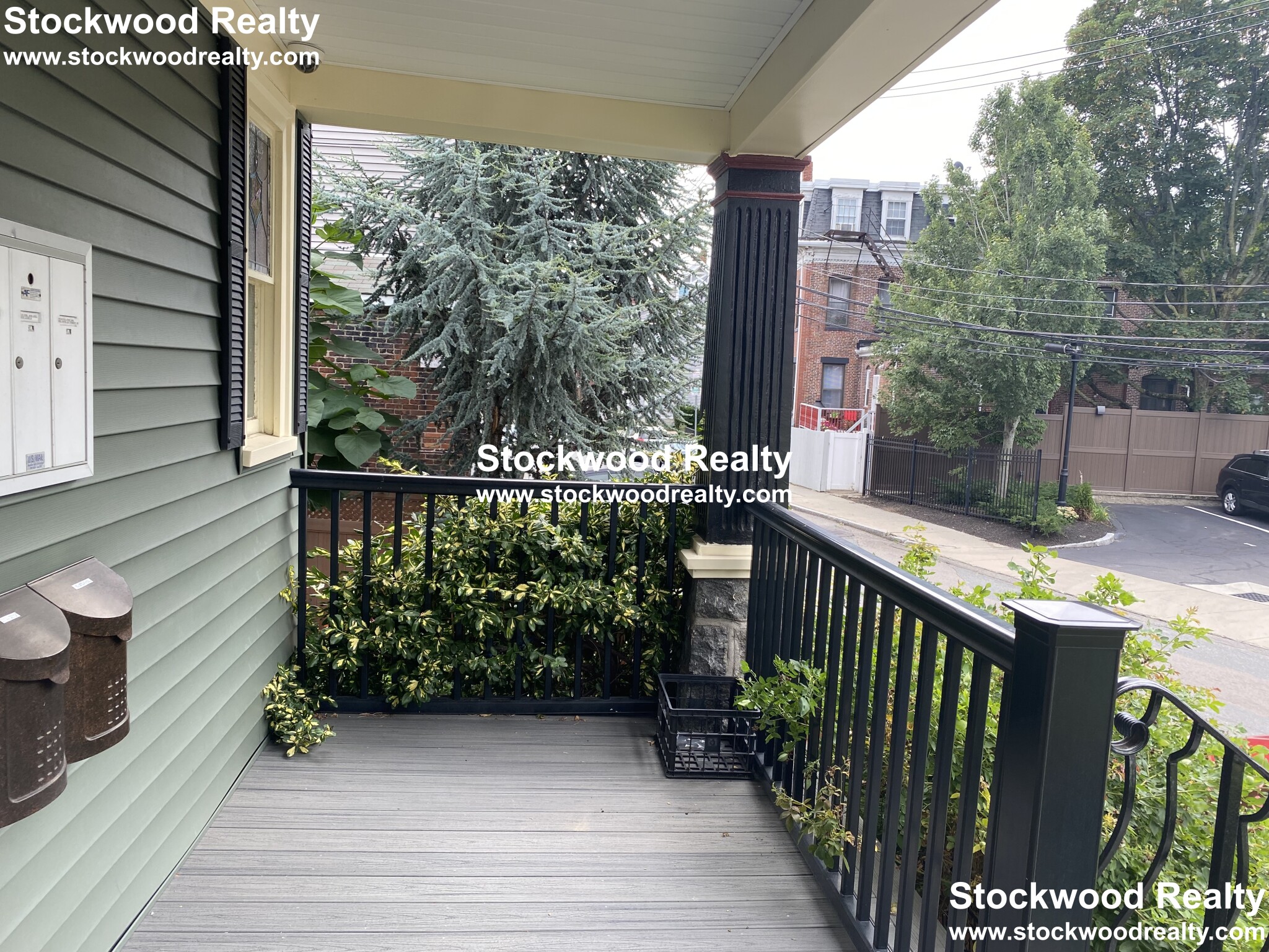 16 Crescent Ave, Dorchester